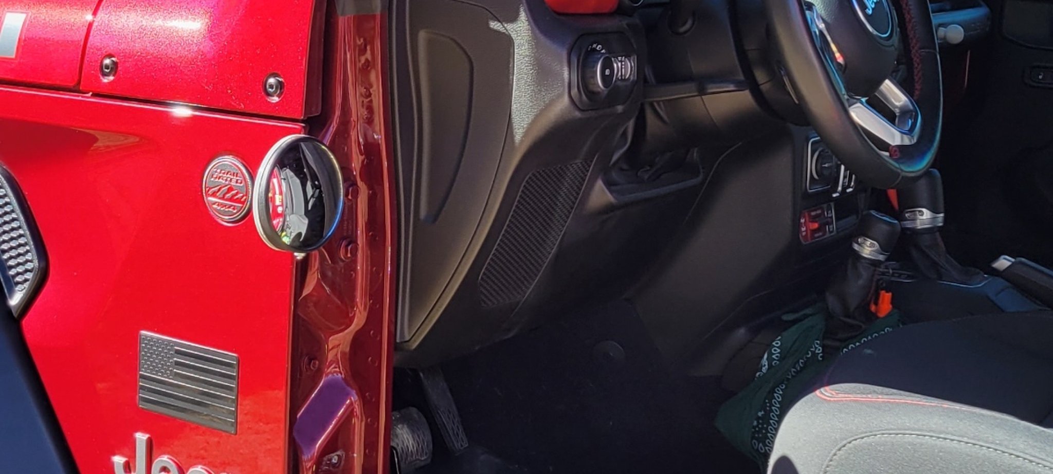 Giá đỡ gương cho Jeep khi tháo cửa