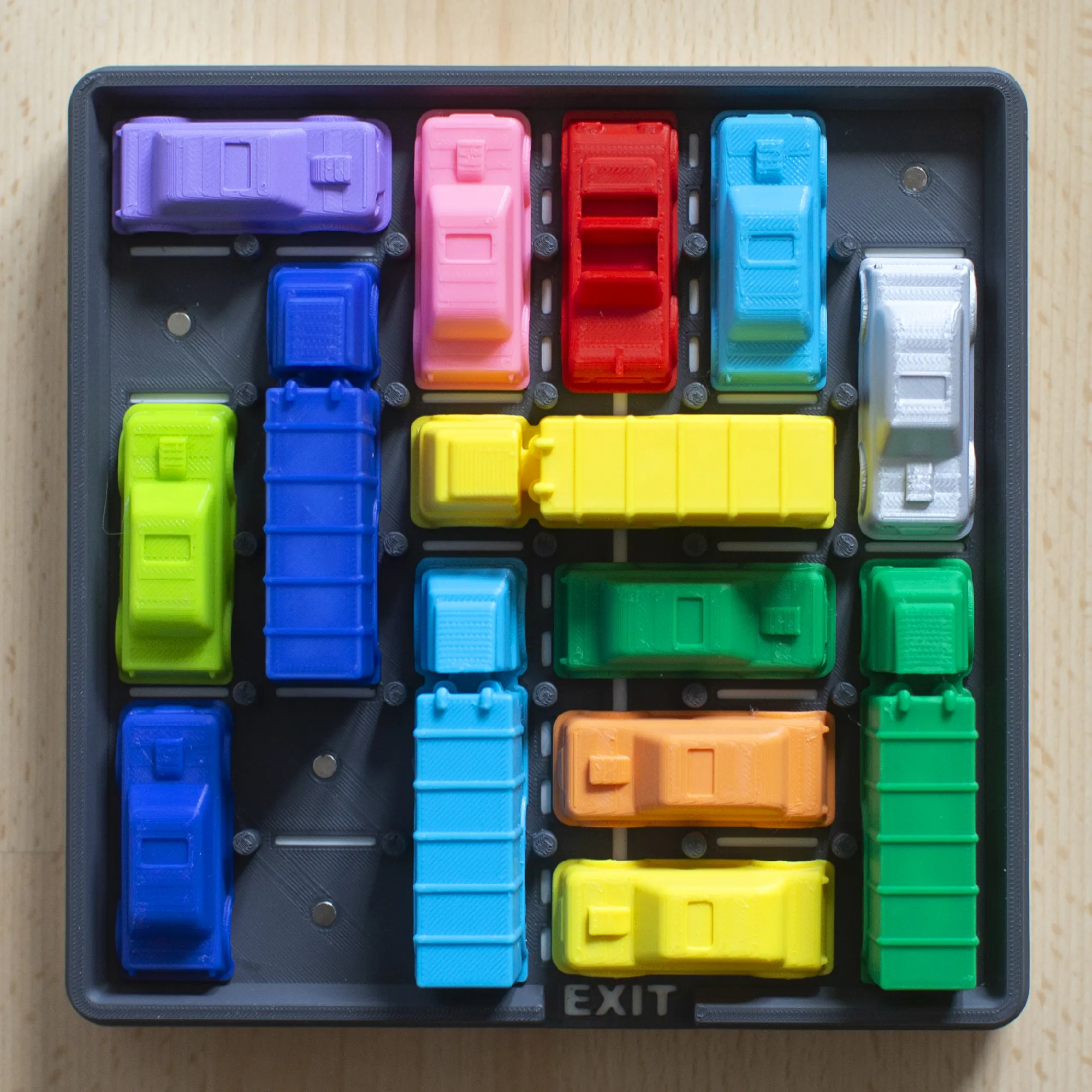 Trò chơi logic giờ cao điểm với ô tô