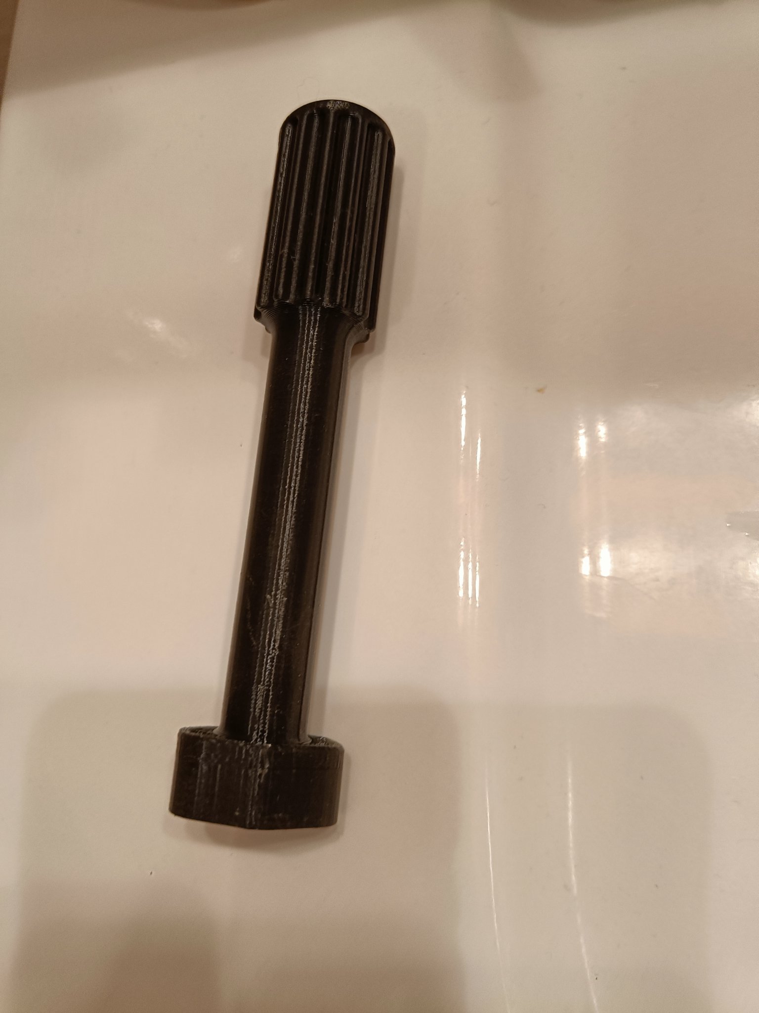 Cờ lê cho bồn cầu Geberit