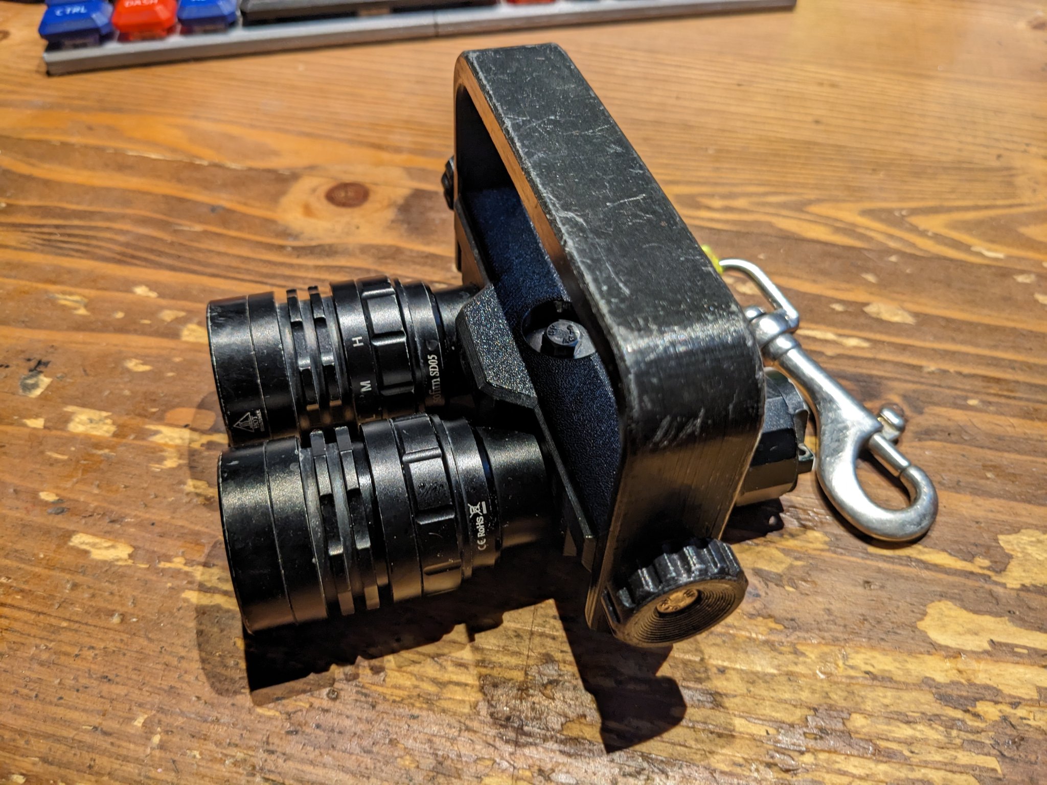 Tay cầm Goodman cho đèn lặn Sofirn SD05