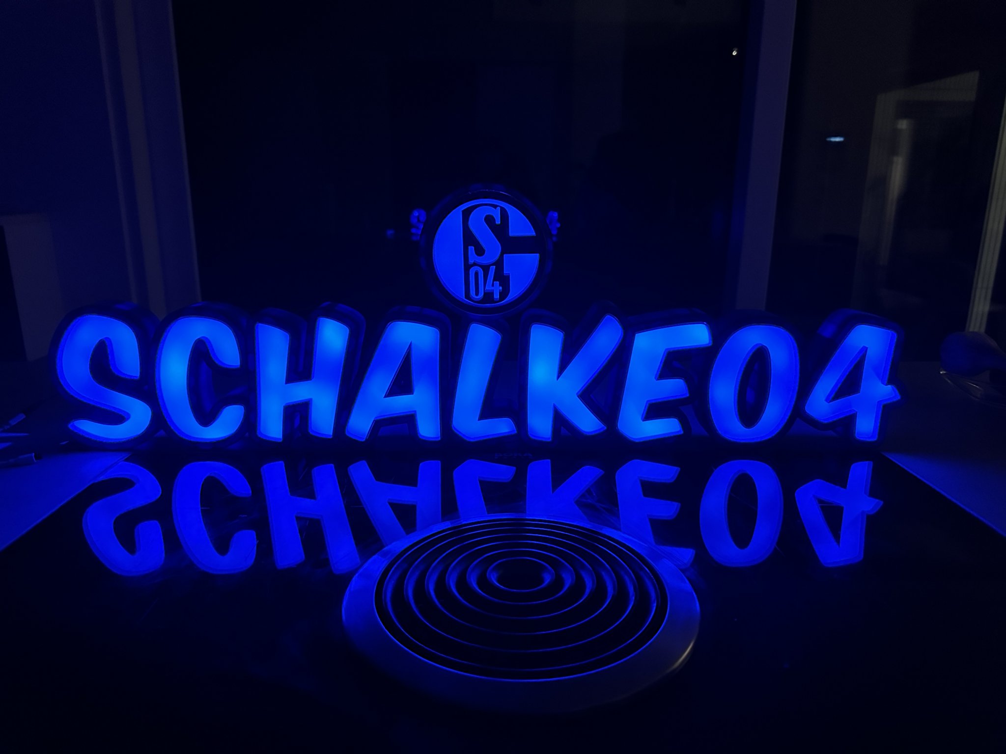 Đèn LED Schalke04 với chữ ký và logo S04