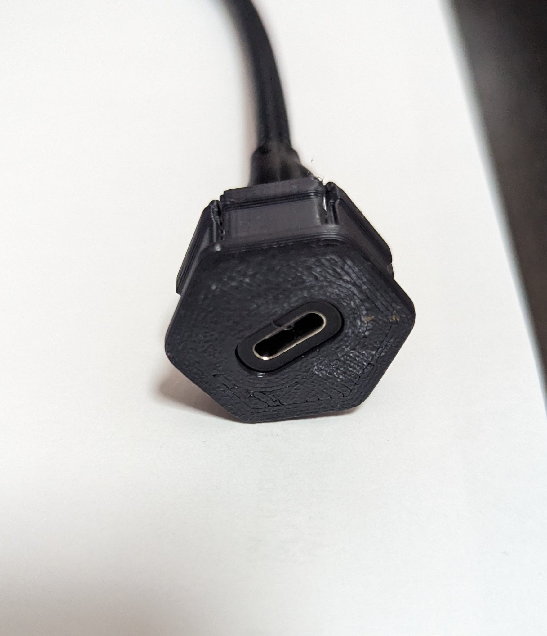 Cổng USB-C hình lục giác cho máy in Voron 2.4r2