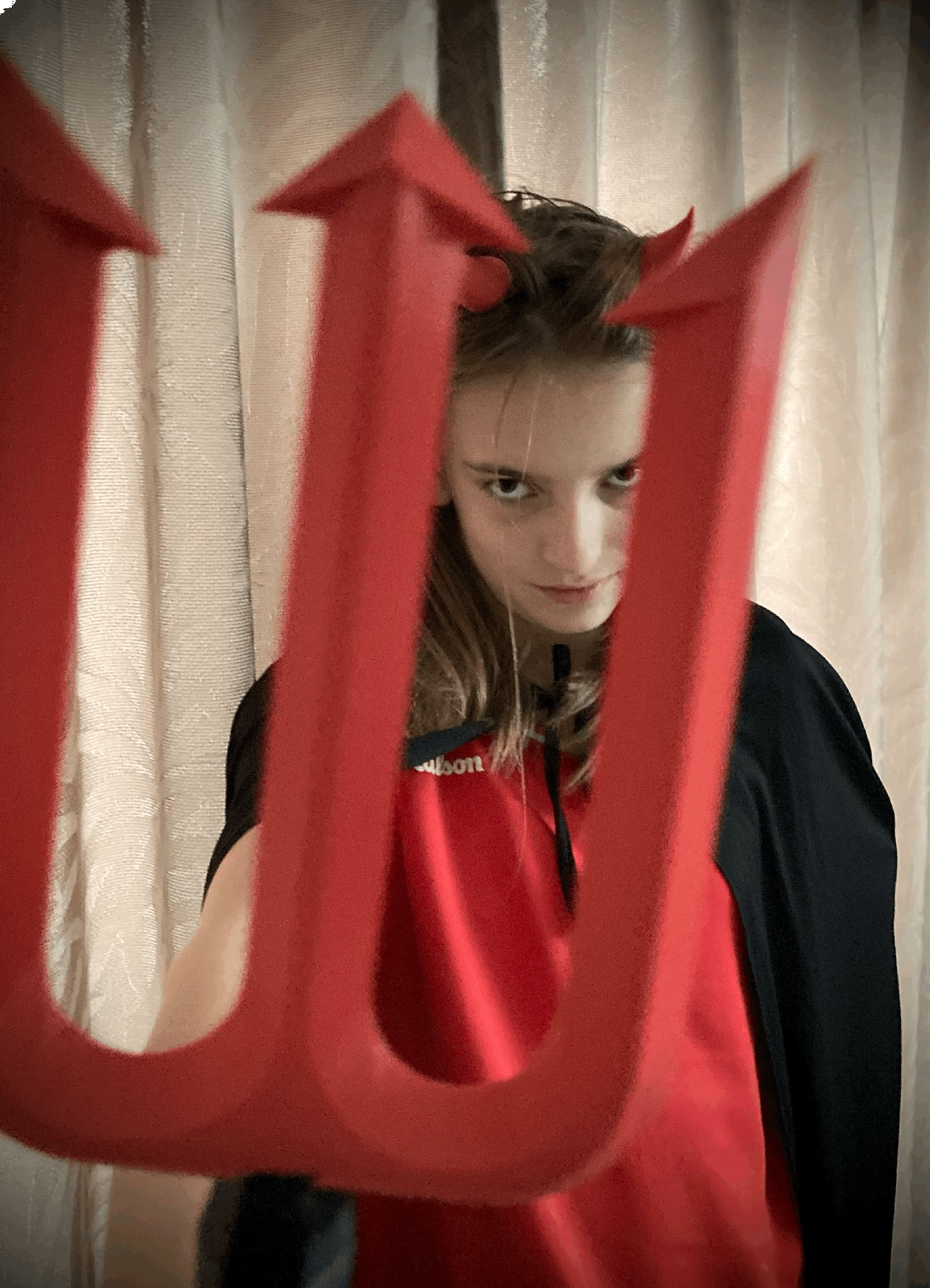 Trang phục quỷ cho Halloween không cần hỗ trợ