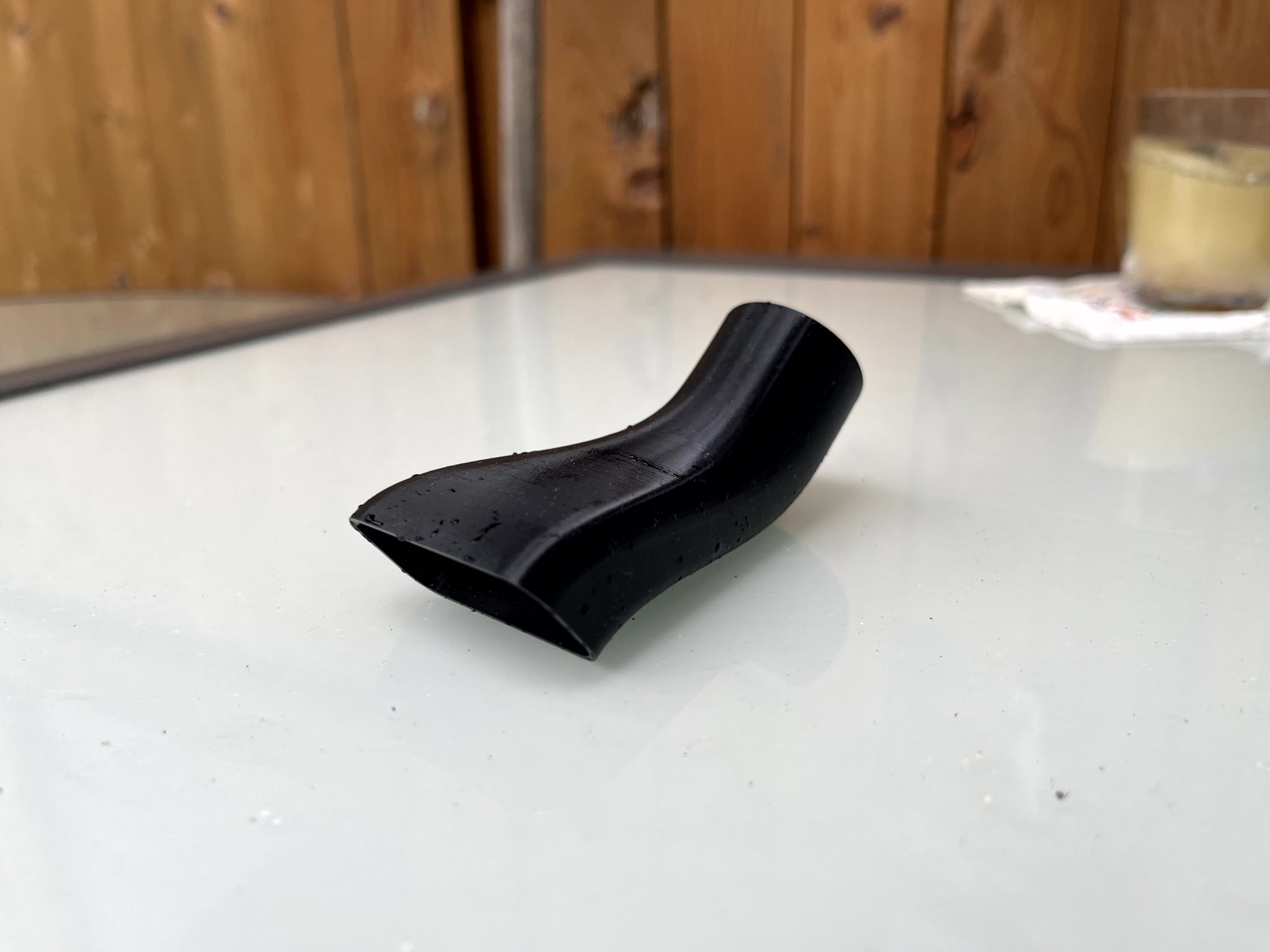 Đầu ra nước cho bể chứa nước