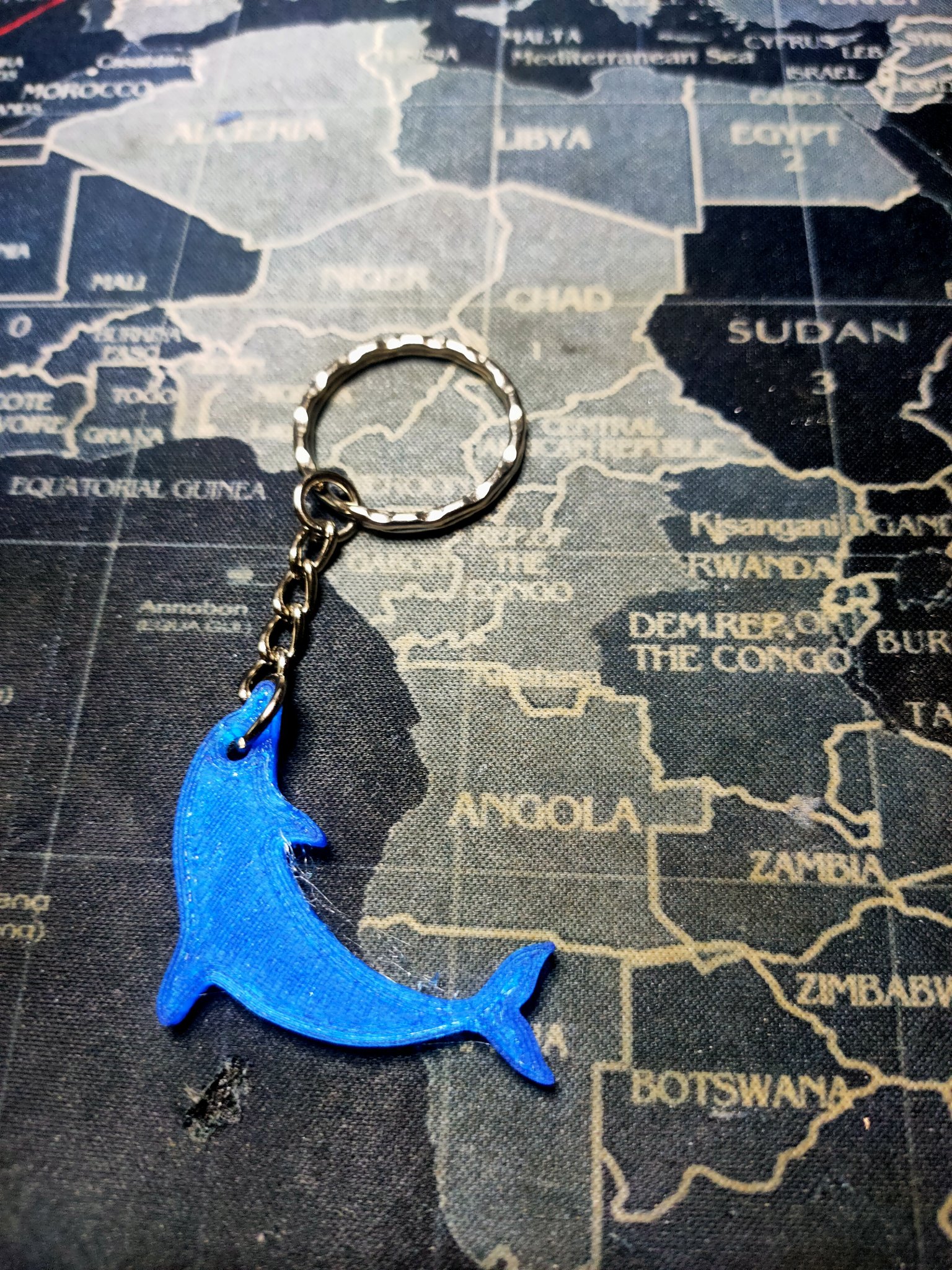 Móc khóa hình cá heo độc đáo in từ TPU