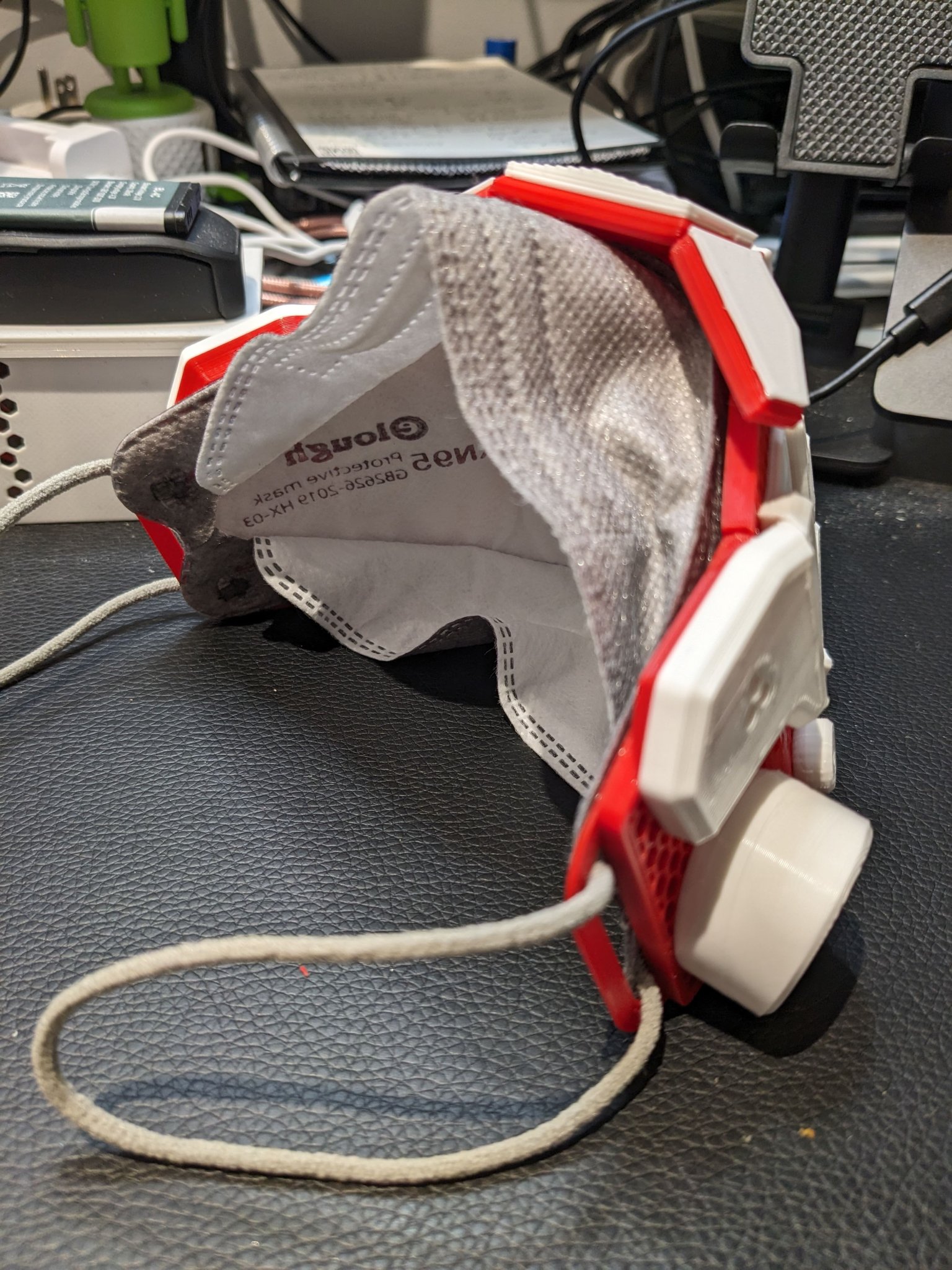 Mặt nạ Cyber Oni FFP2 in sẵn độc đáo