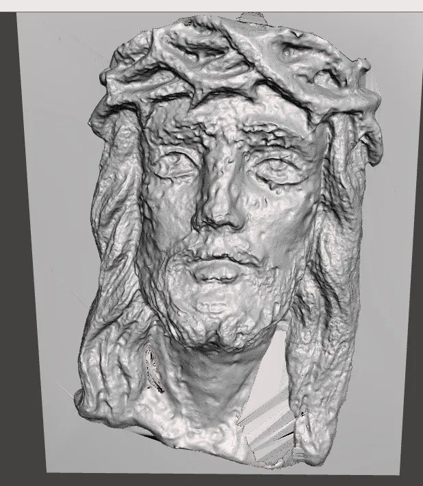 Khuôn mặt Chúa Giê-su với đế được quét 3D hoàn chỉnh