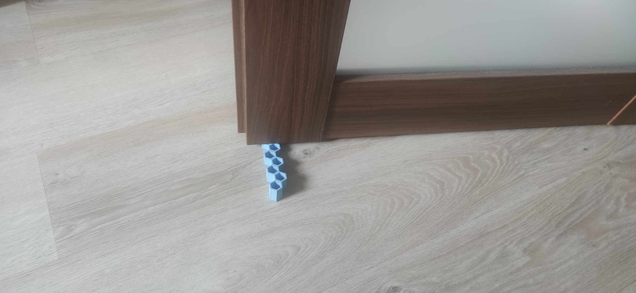 Đế chặn cửa đơn giản và phong cách