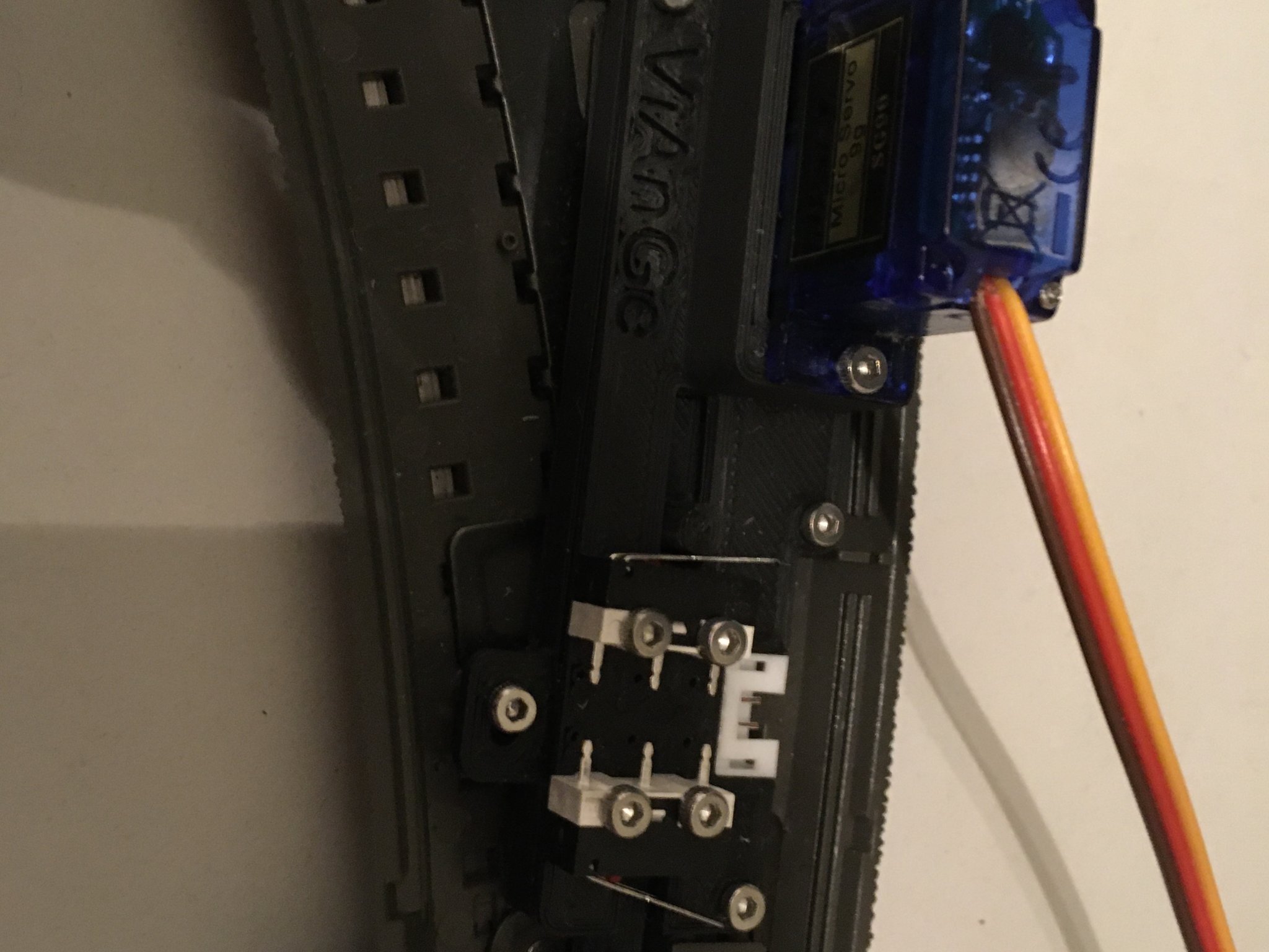 Giá đỡ servo cho công tắc C-rail Marklin với phản hồi vị trí