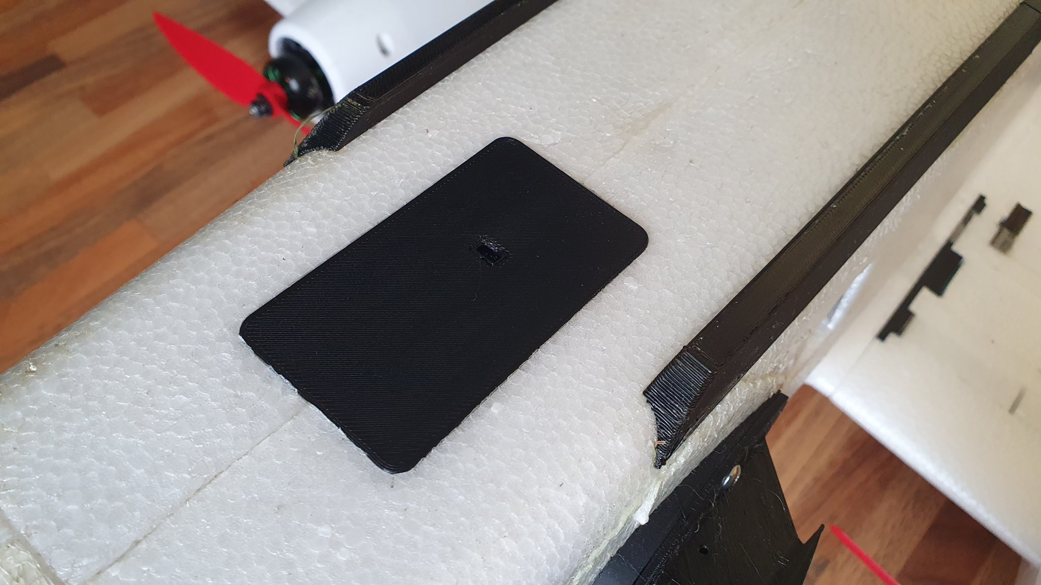 Giá đỡ cảm biến quang học và Lidar cho AtomRC Killer Whale