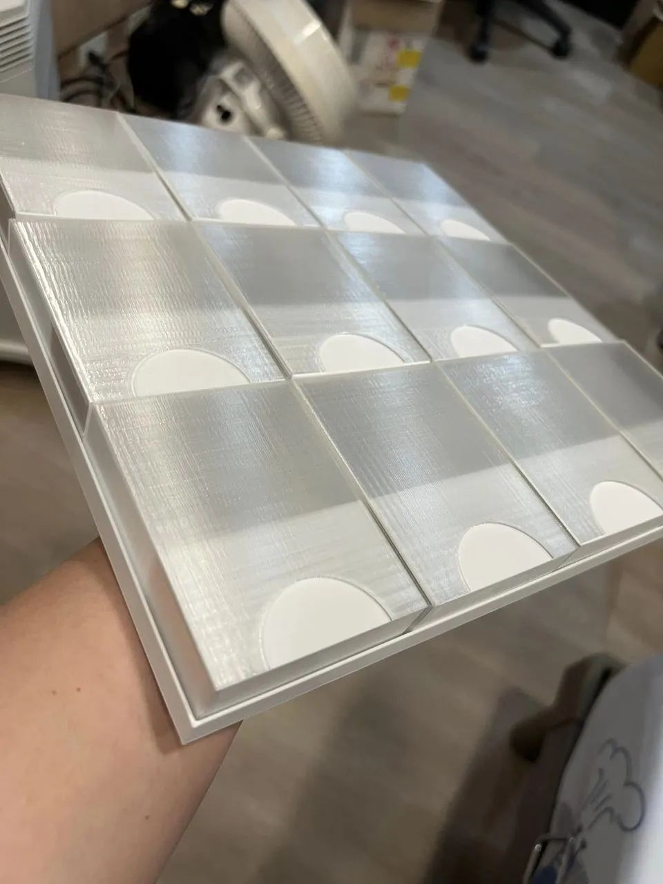 Hộp Nhân Vật Oathsworn với 3 Ngăn Đựng Kỹ Năng