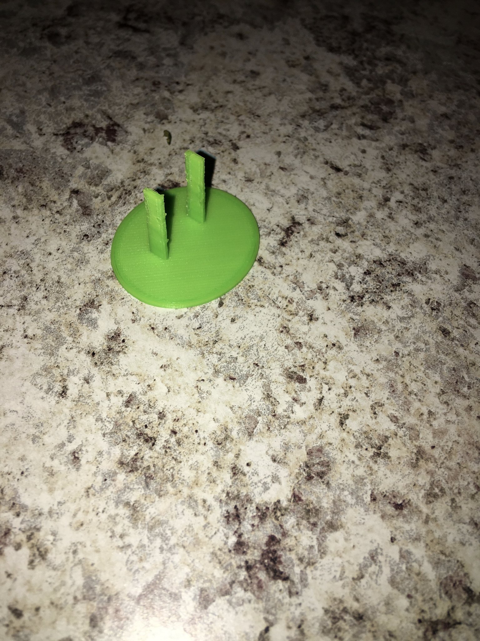 Nắp đậy ổ cắm điện tiện lợi cho gia đình