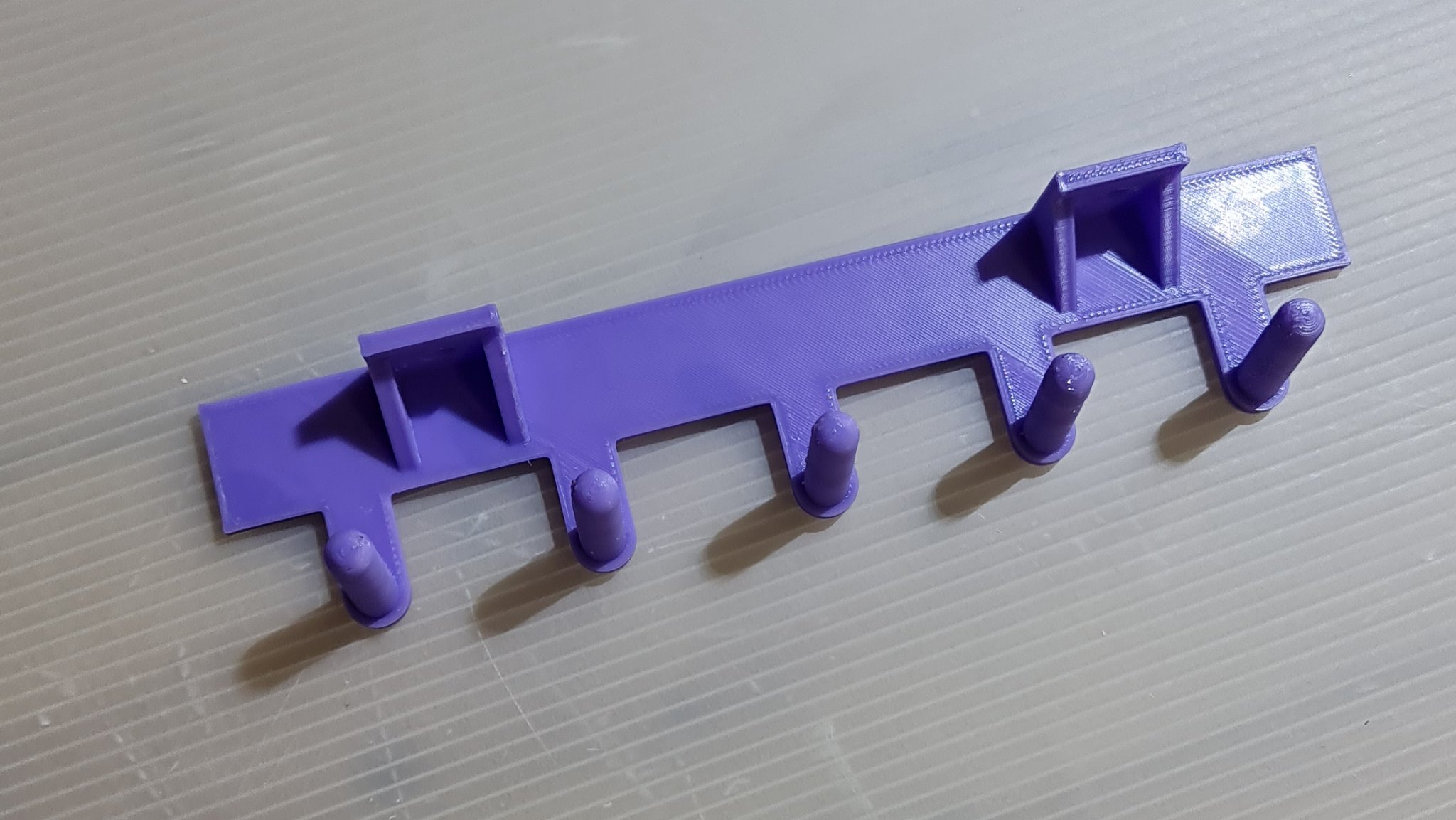 Giá treo tài liệu với 5 vít cố định hàng đầu