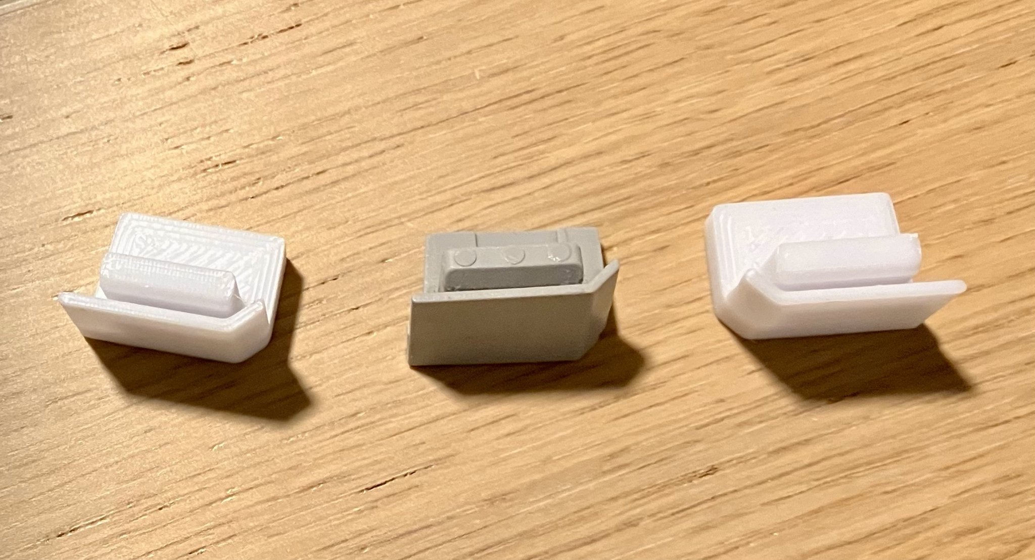 Nắp kết thúc cho rèm Velux GGL và các loại khác bằng nhôm