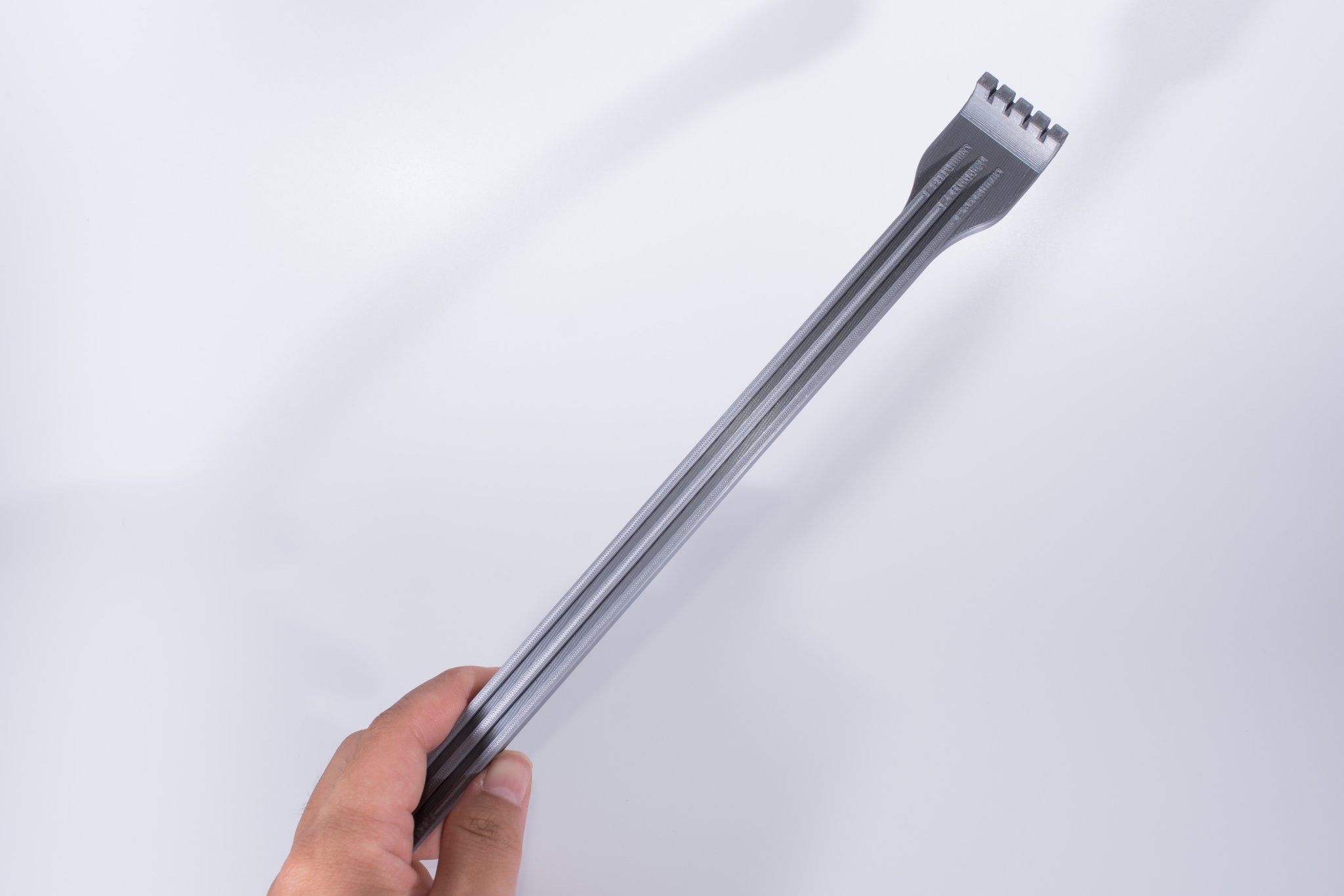 Cây gãi lưng 27.5cm cho cha