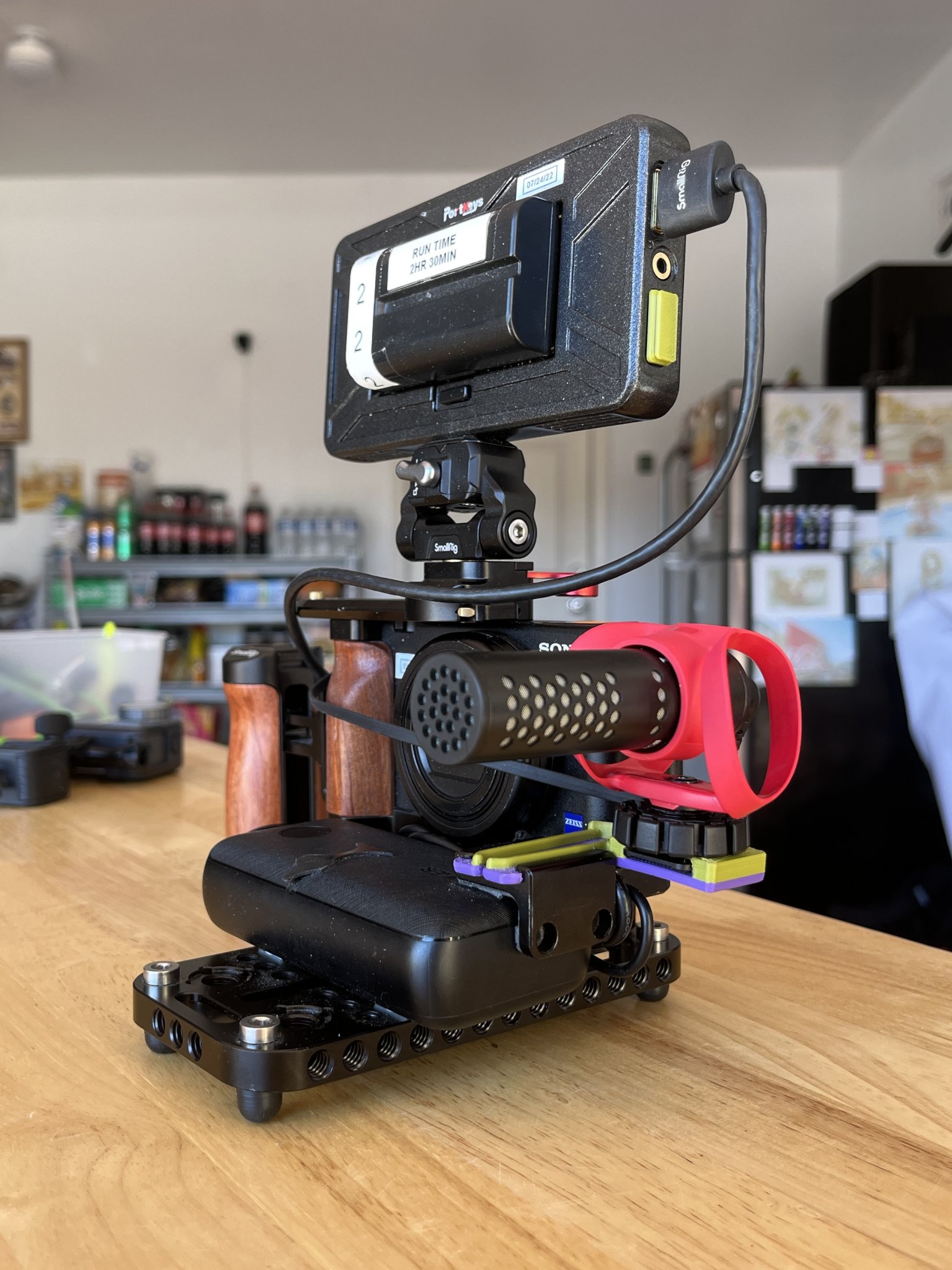 Bộ chuyển đổi gắn lạnh Camera di chuyển mic Rode