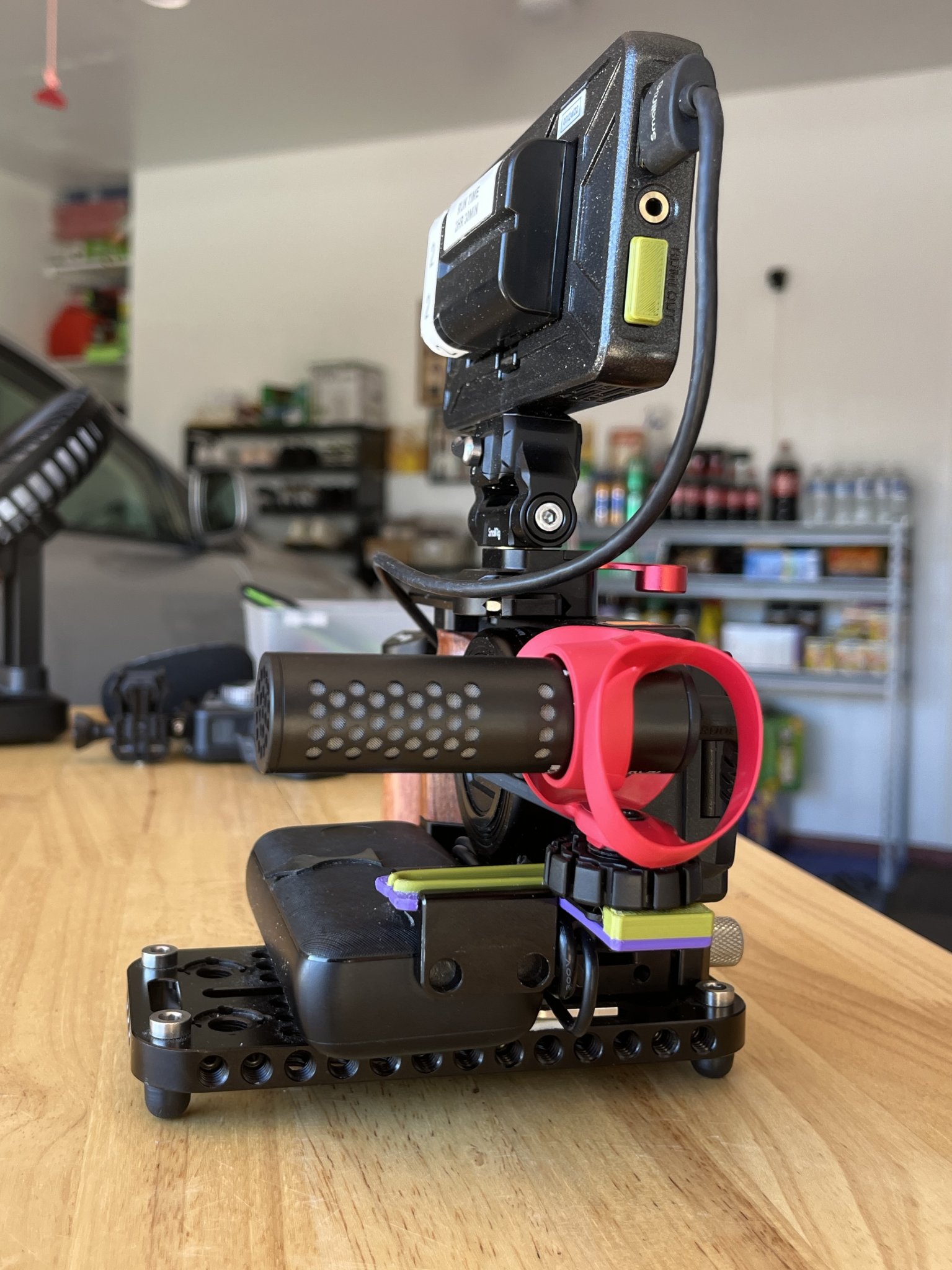 Bộ chuyển đổi gắn lạnh Camera di chuyển mic Rode