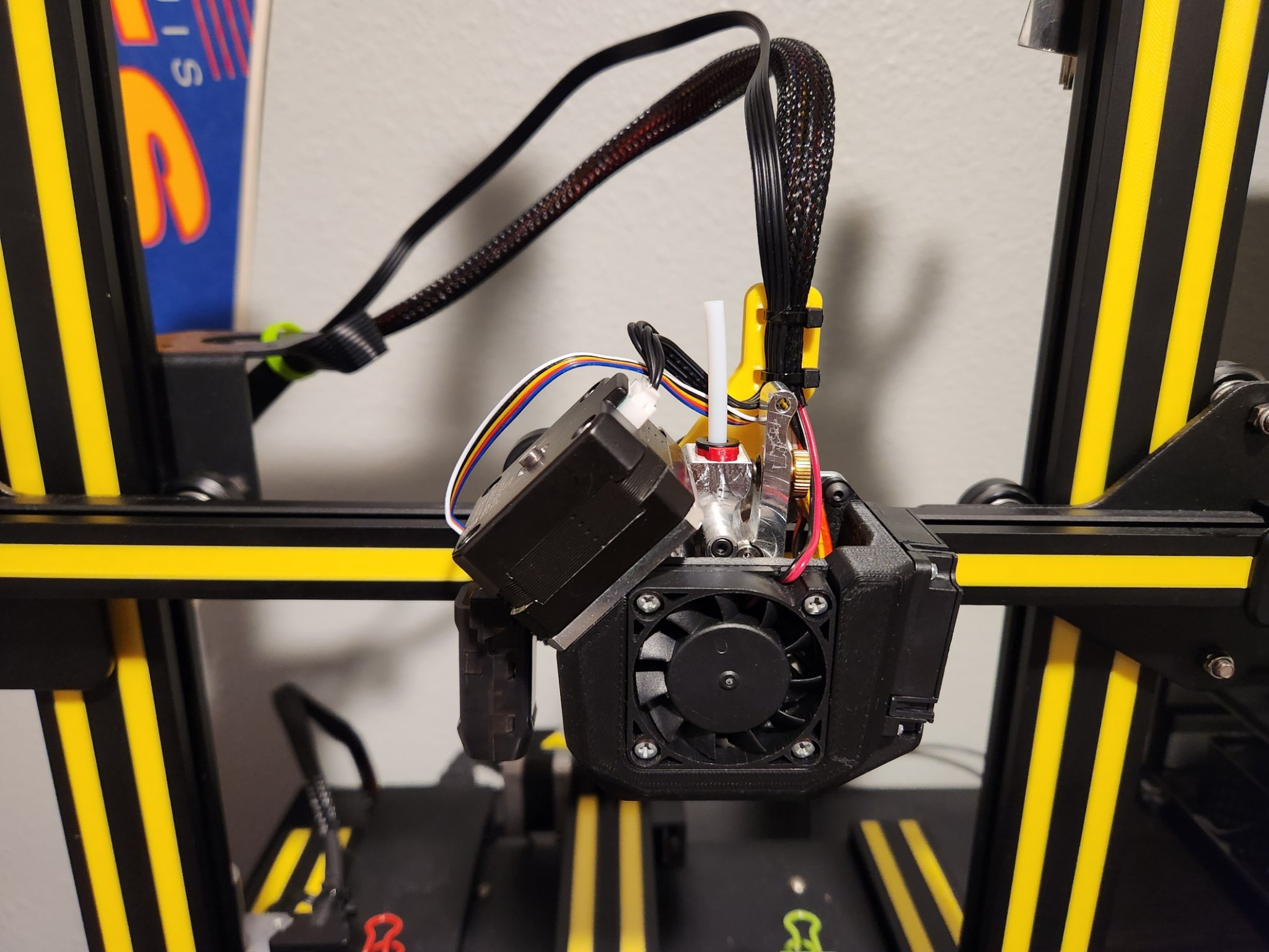 Giá đỡ giảm căng cáp cho đầu đùn Micro Swiss NG trên Ender 3