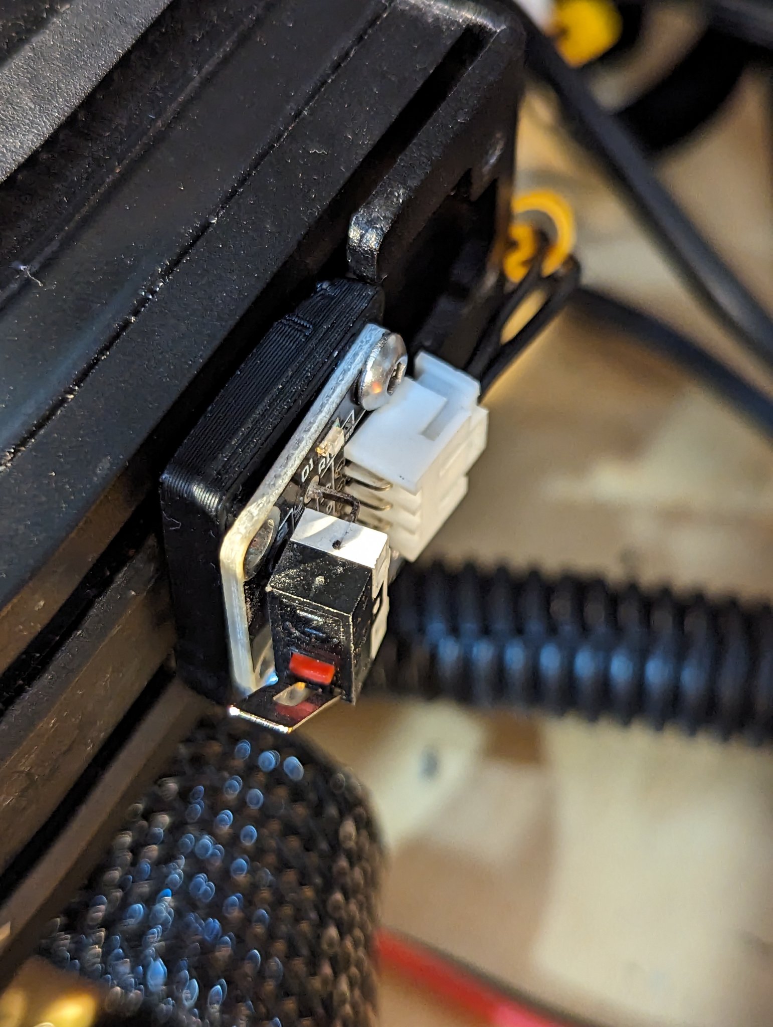 Công tắc giới hạn trục Y cho máy in Ender 3 Pro