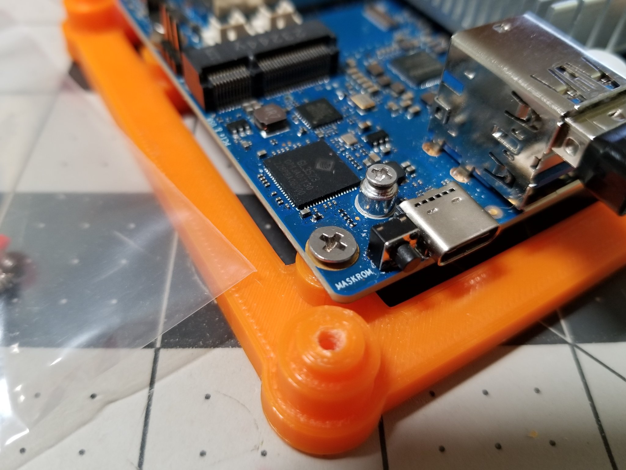 Giá đỡ bảo vệ cho Orange Pi 5 Plus và tản nhiệt nhôm chính hãng