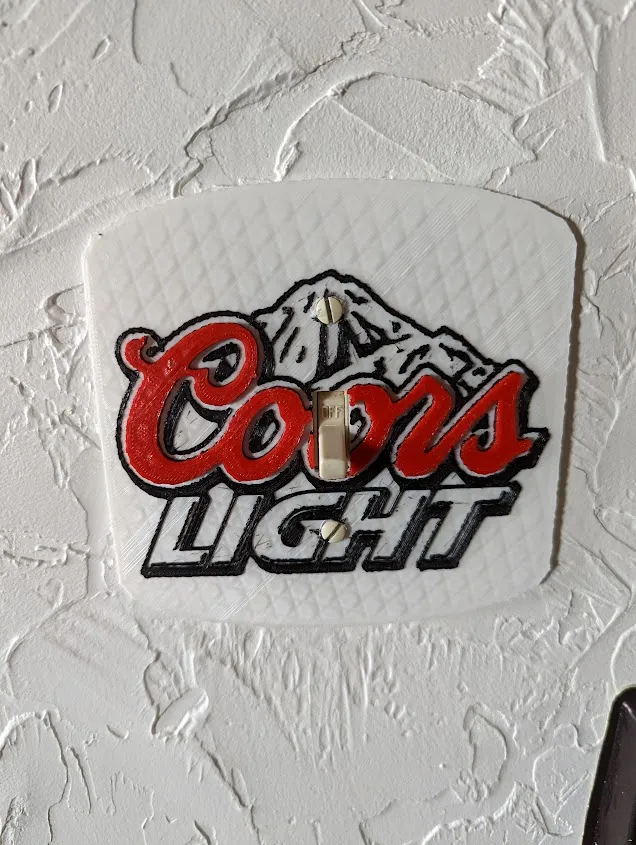 Biển hiệu Coors Light hoặc bảng công tắc đèn