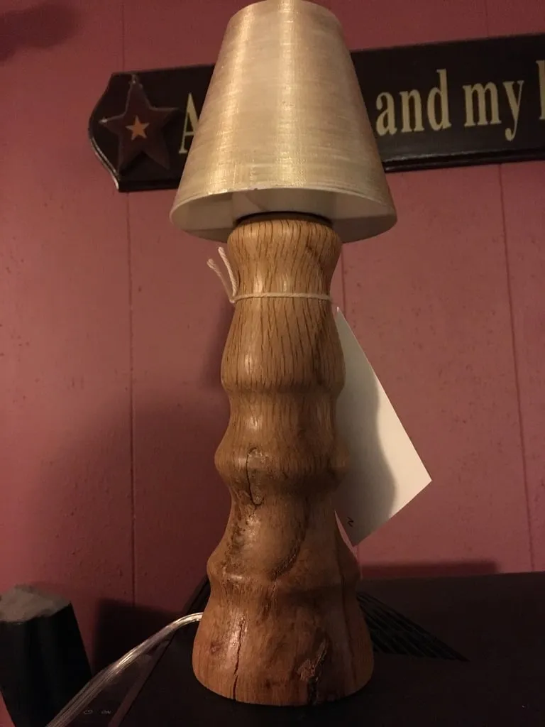 Chao đèn LED nhỏ với chao đèn gỗ thủ công