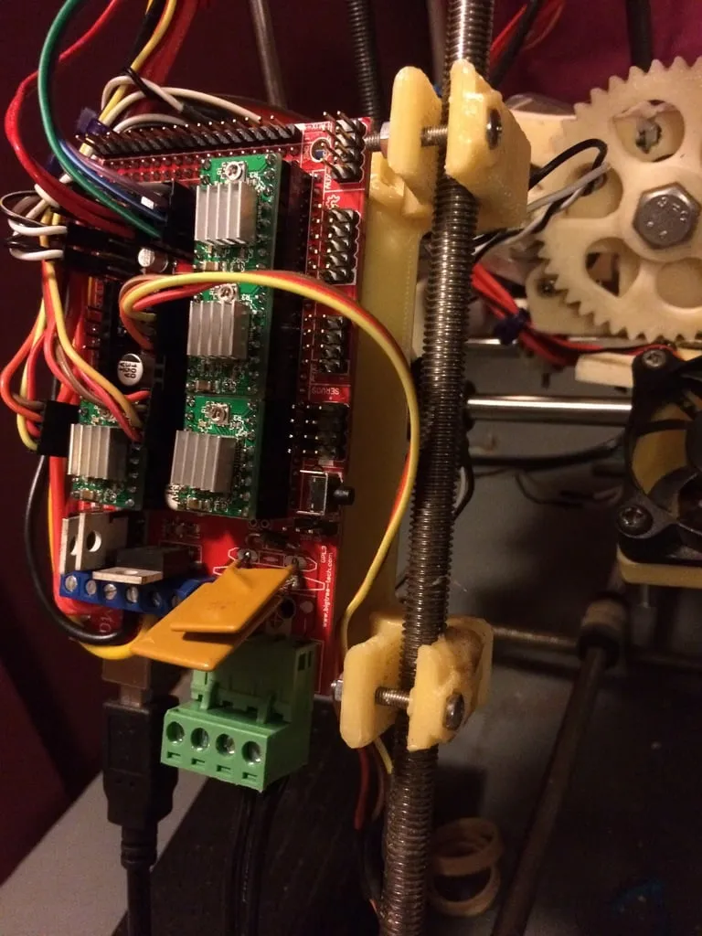 Giá đỡ cho Arduino Mega 2560 với bo mạch Ramps