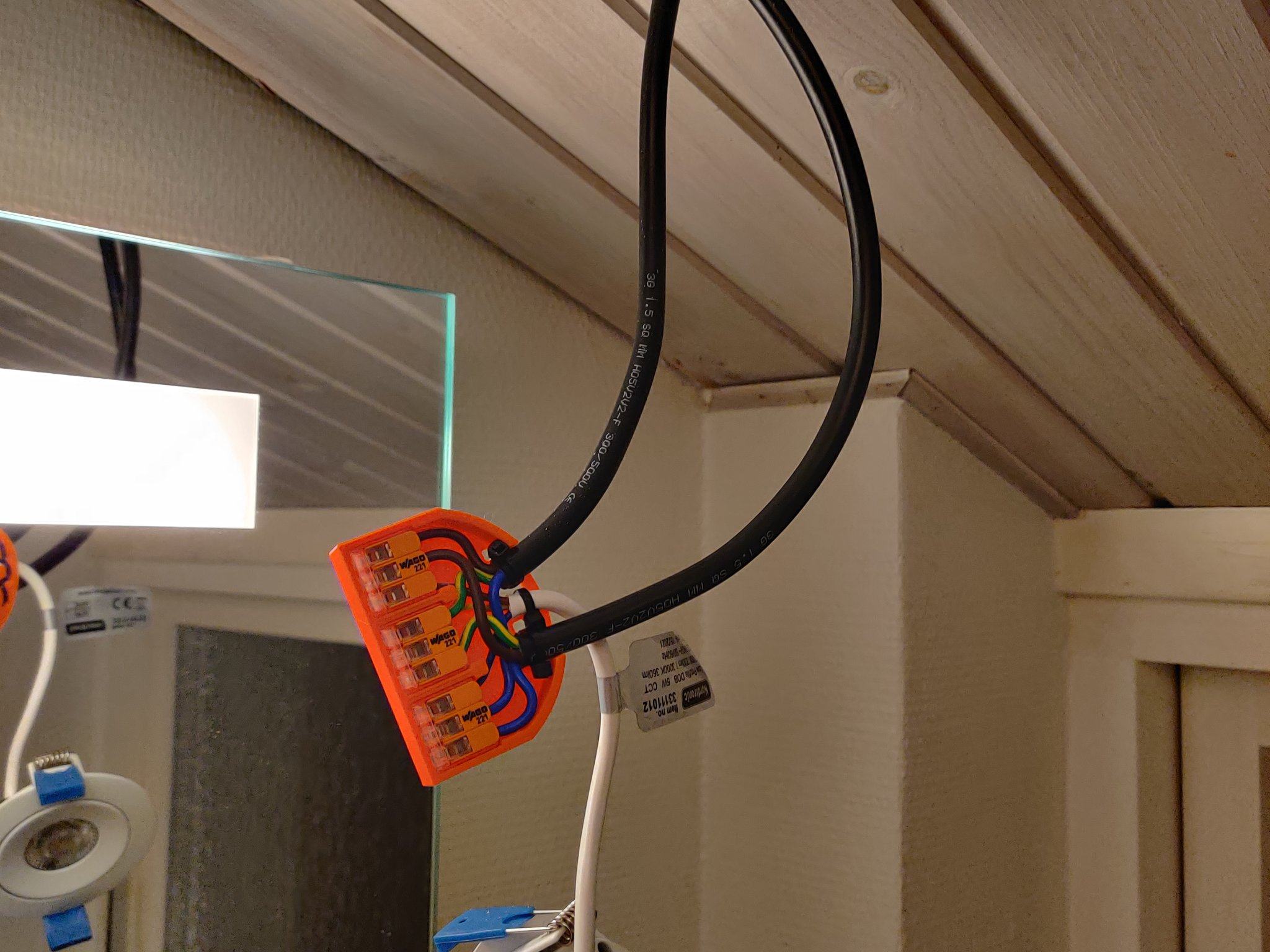 Hộp nối mỏng cho Wago 221 lắp đặt đèn chiếu sáng âm trần