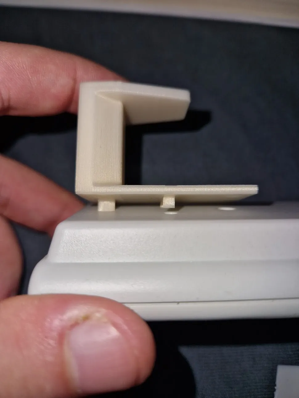 Giá đỡ điều khiển giường điều chỉnh Okin cho khung giường...