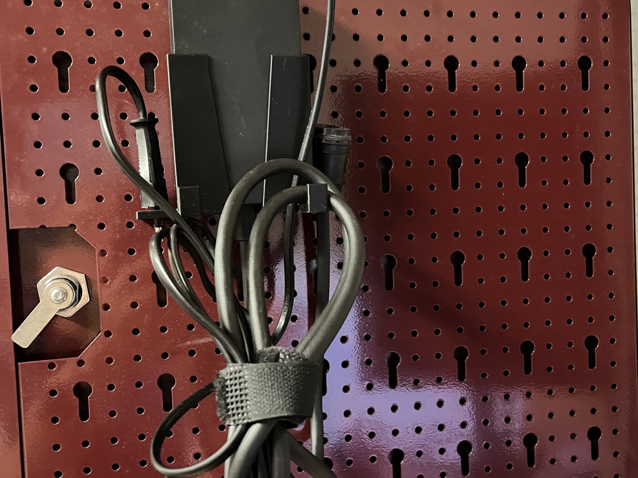 Giá đỡ/dock cho bộ sạc fazua