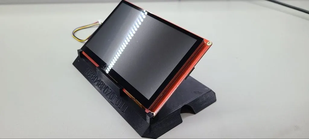 Giá đỡ máy tính để bàn Nextion 7 inch