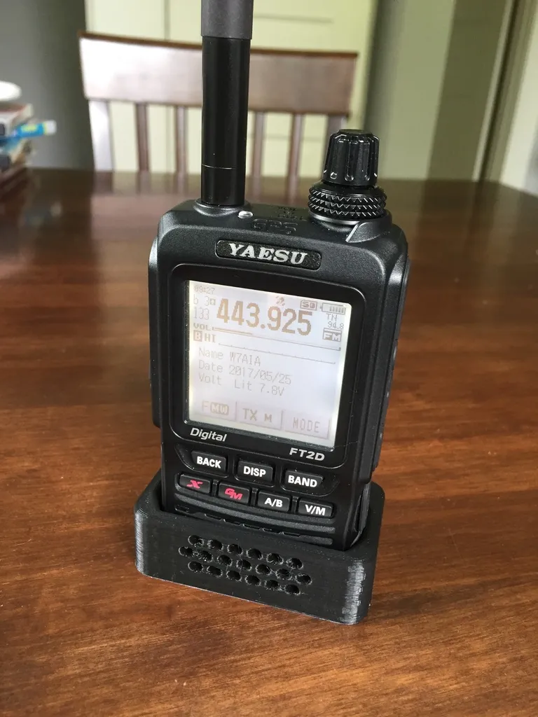 Giá đỡ ổn định cho bộ đàm Yaesu FT2D