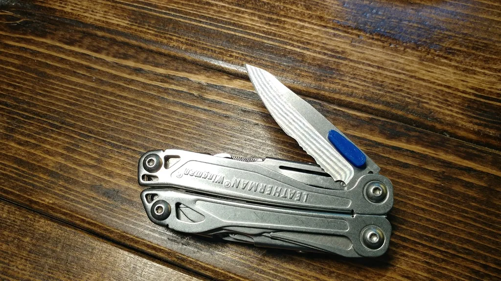 Cái Lẫy Mở Dễ Dàng Cho Dao Leatherman Wingman