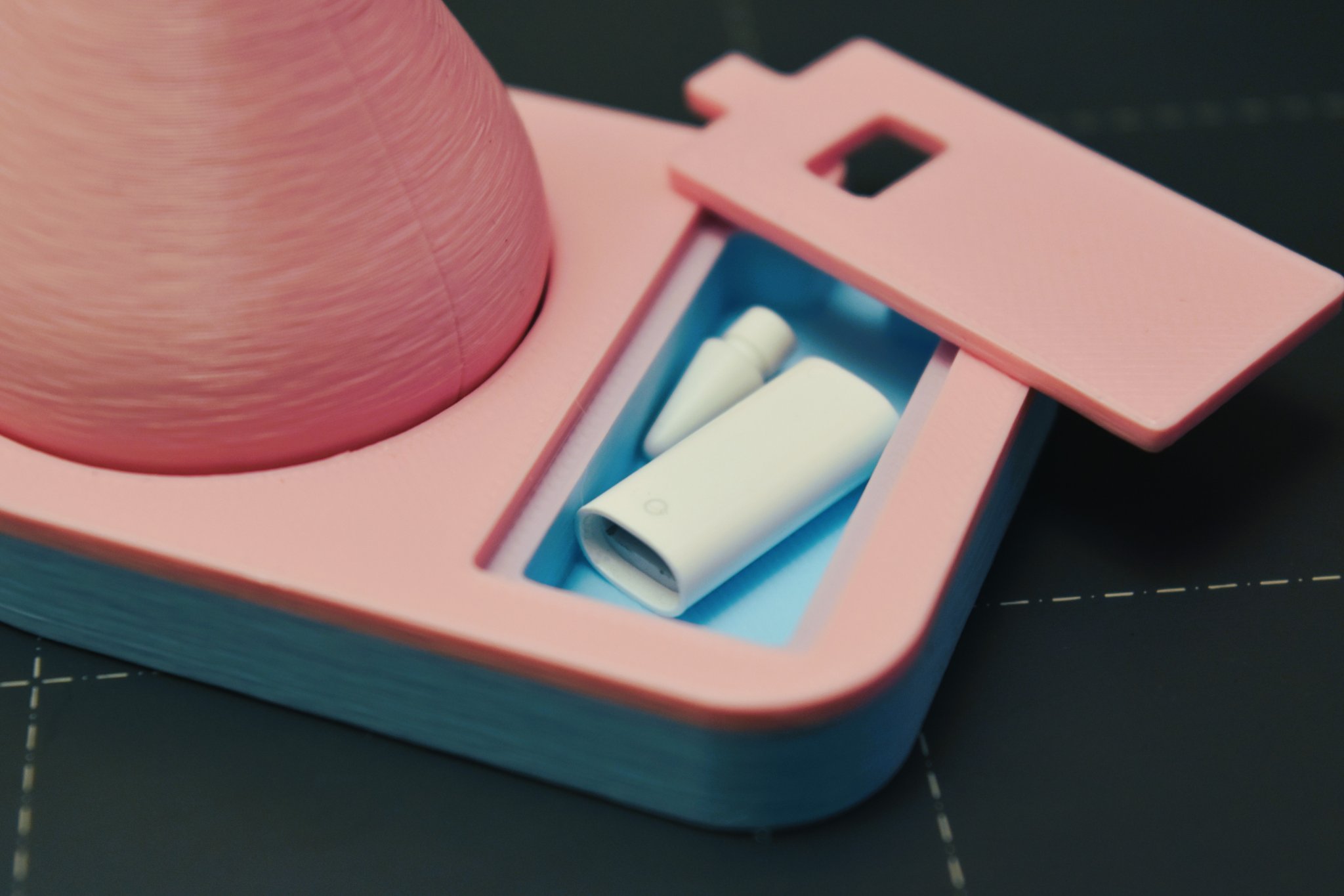 Giá đỡ sạc cho Apple Pencil thế hệ đầu tiên