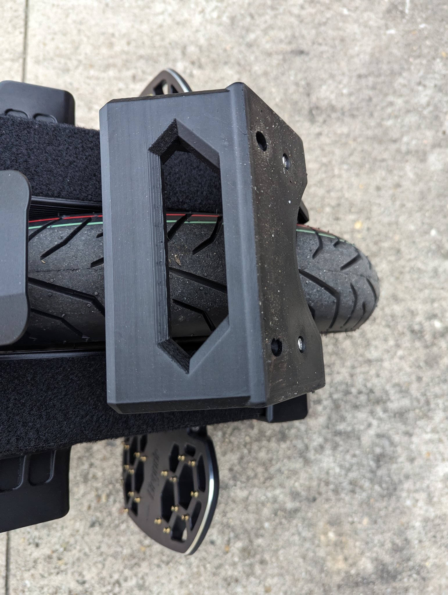 Cải tiến chân chống Begode EX30 với tay cầm tiện lợi