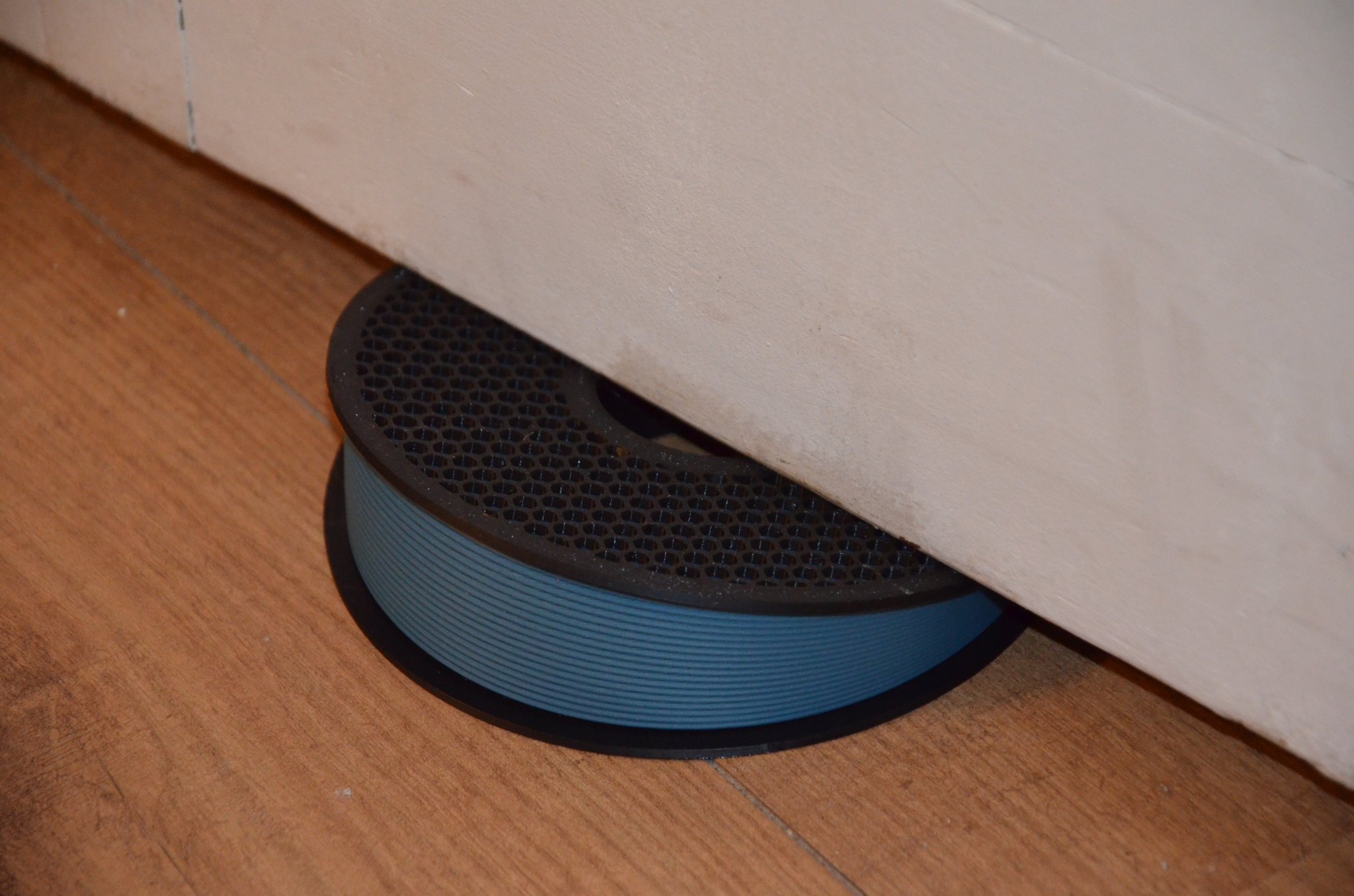 Giá đỡ cửa hình cuộn filament đa sắc