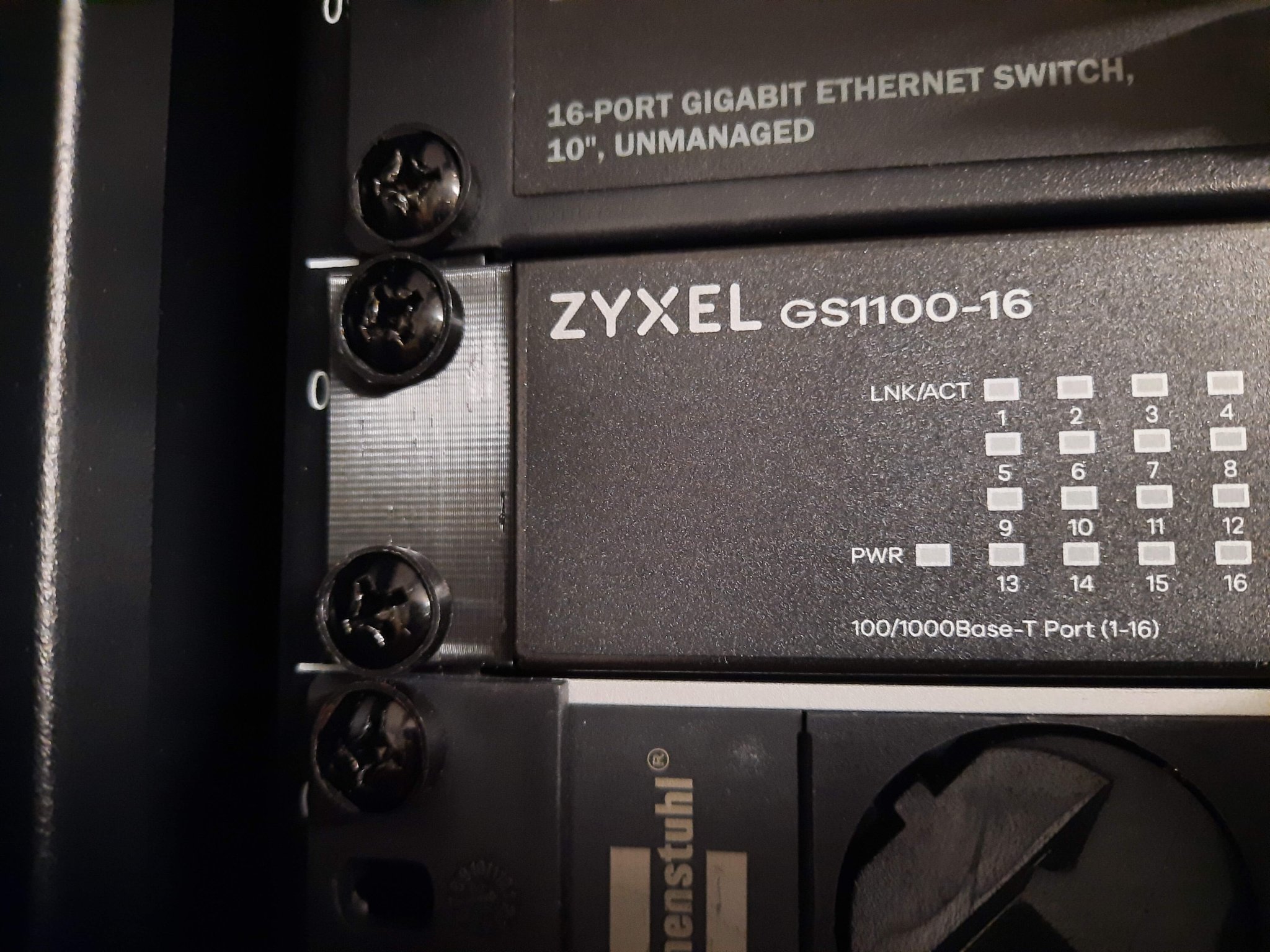 Giá đỡ cho Rackmount 10 inch Zyxel GS1100-16 V3