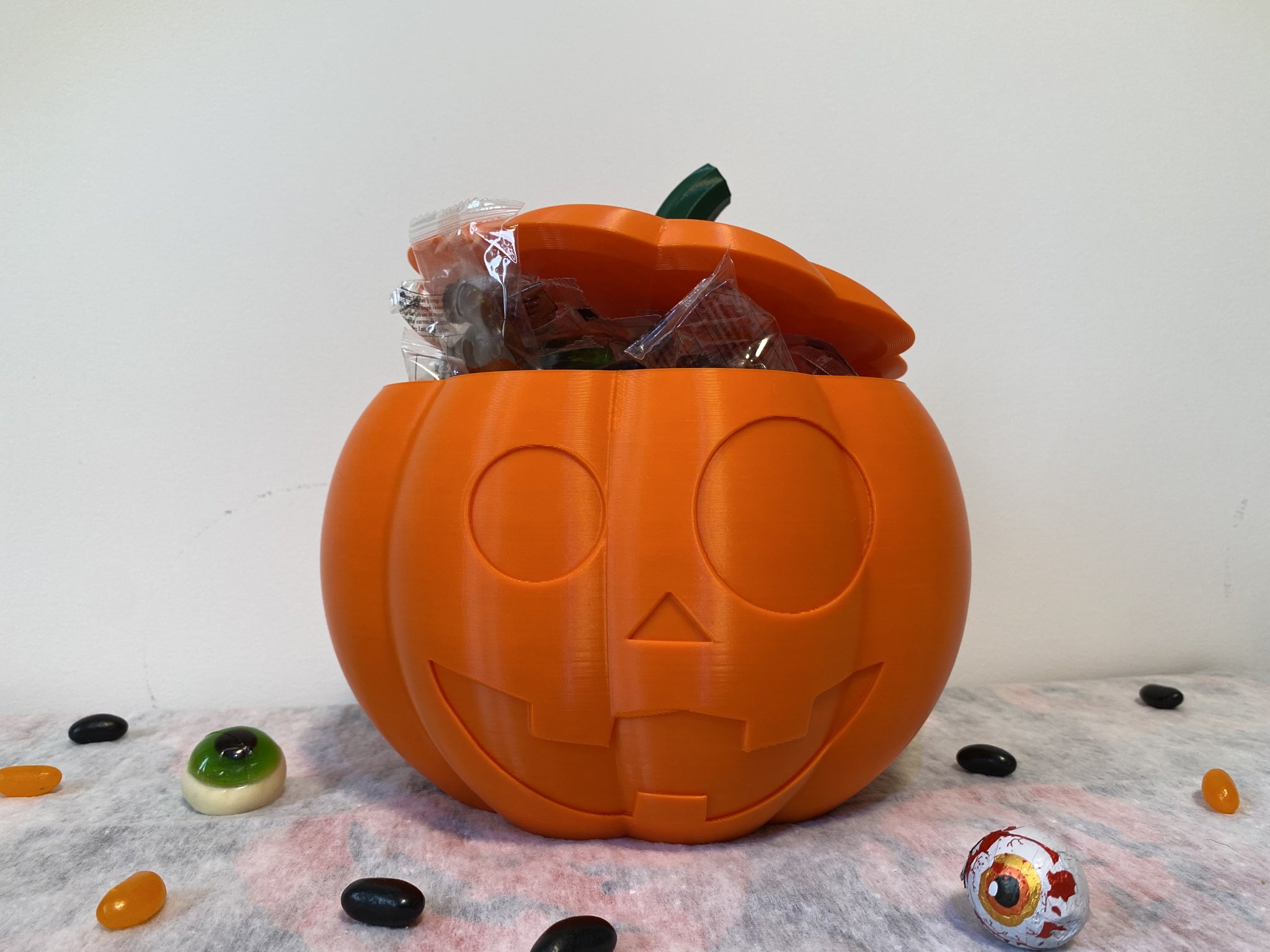 Bát bí ngô dễ thương cho tiệc Halloween