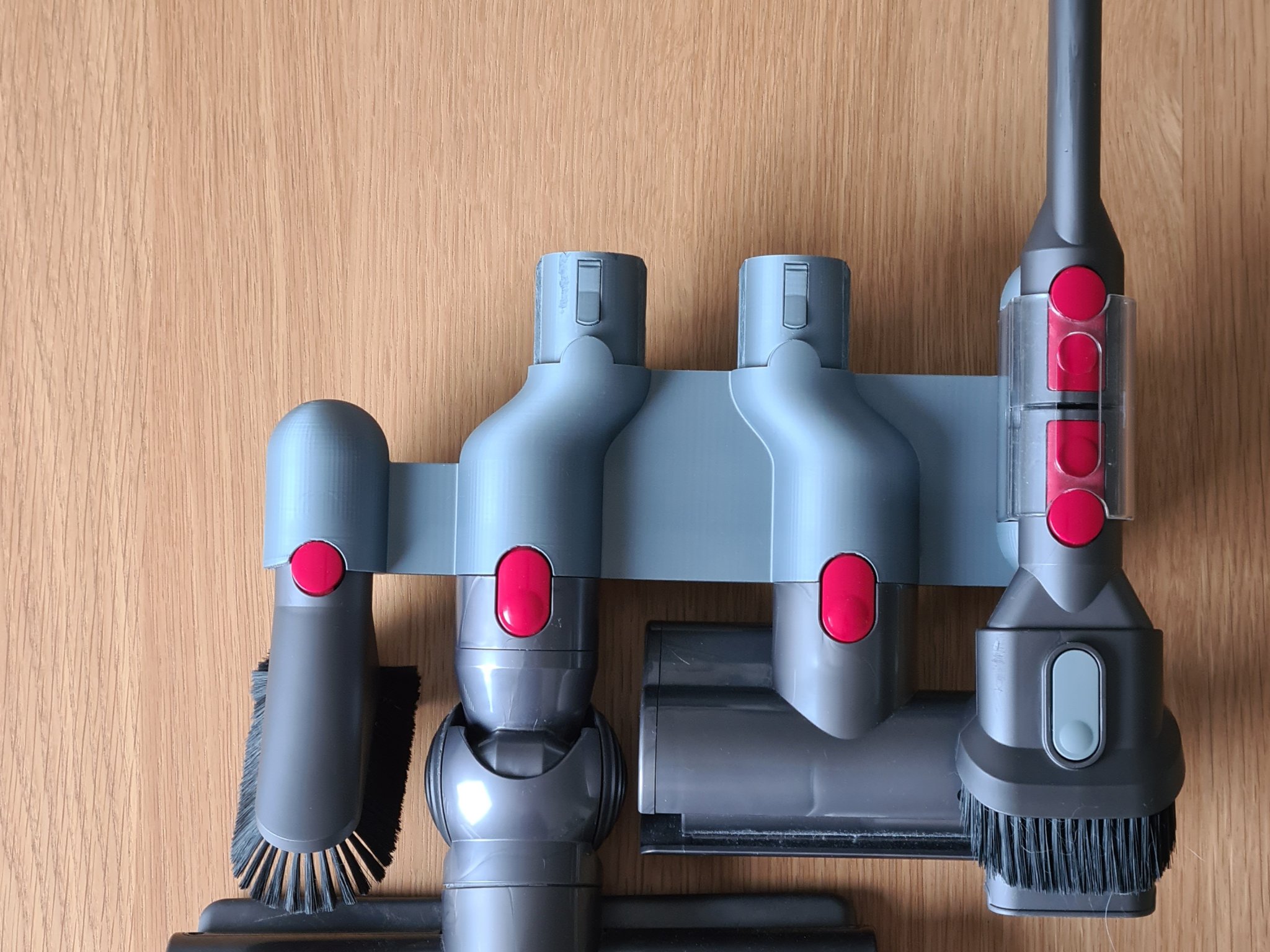 Giá đỡ phụ kiện Dyson V11 gọn nhẹ và tiện lợi