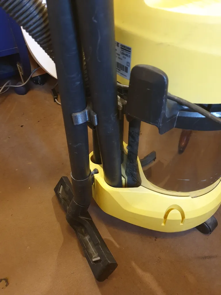 Giá đỡ ống hút bụi - Karcher WD3 Premium