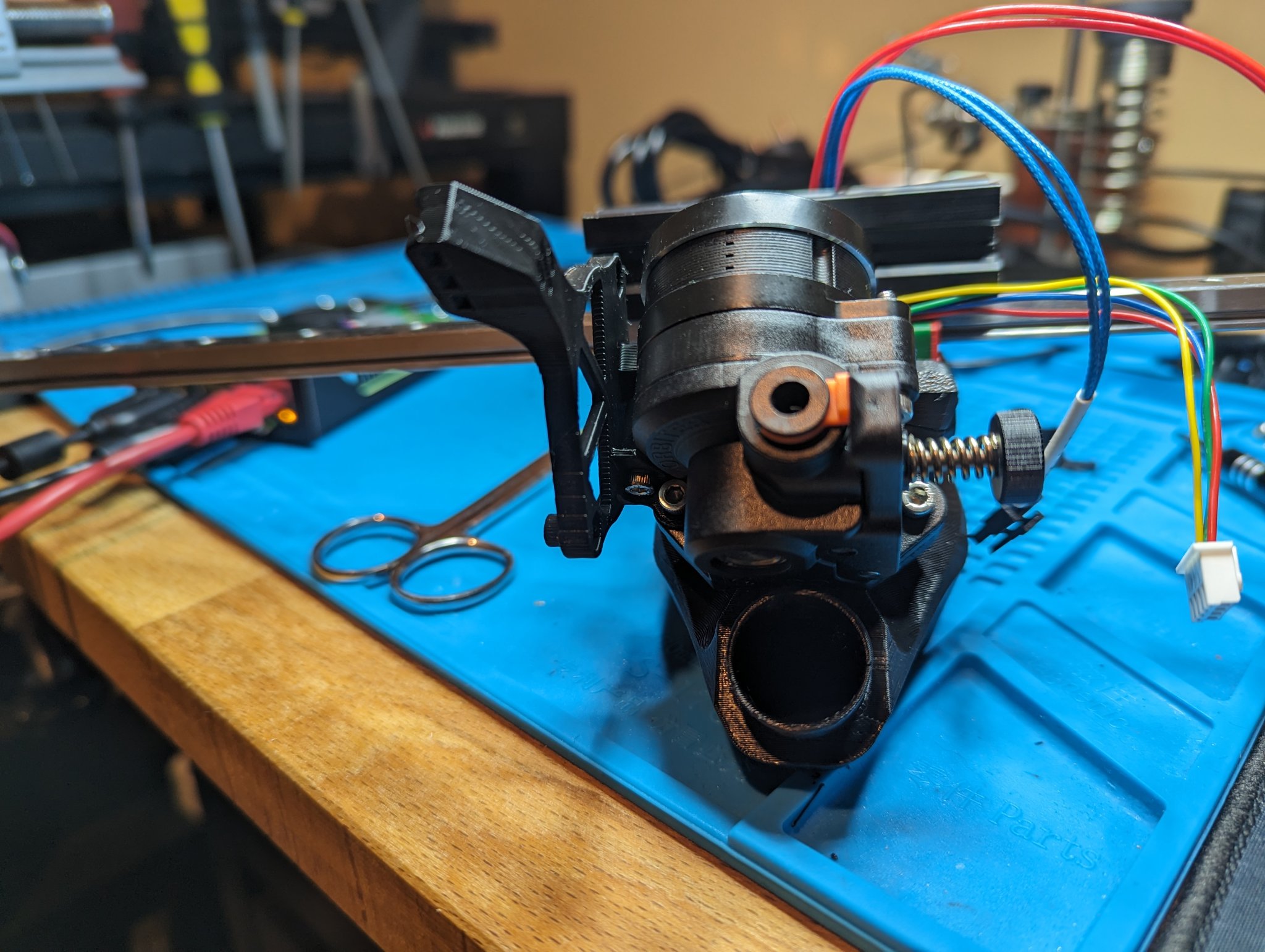 Giá đỡ EBB36 gắn bên cho Orbiter 2.0