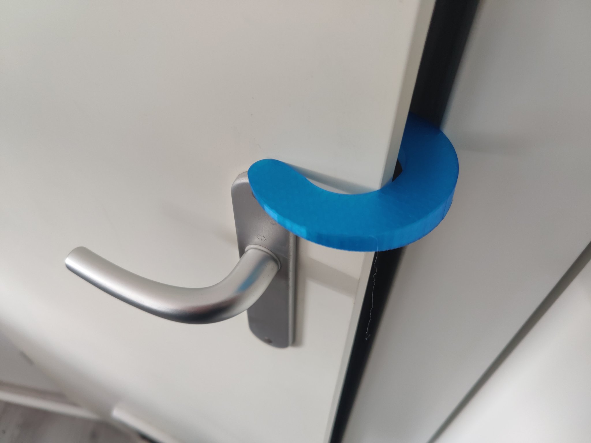 Bộ chặn cửa hình chữ U đa chức năng