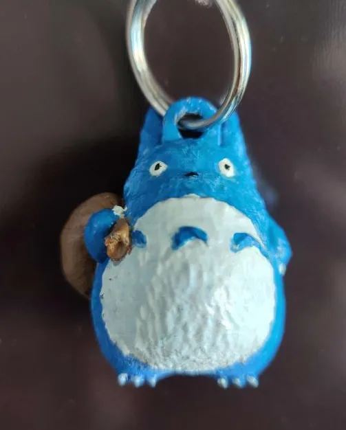 Móc khóa Totoro trung bình với chỗ để chìa khóa