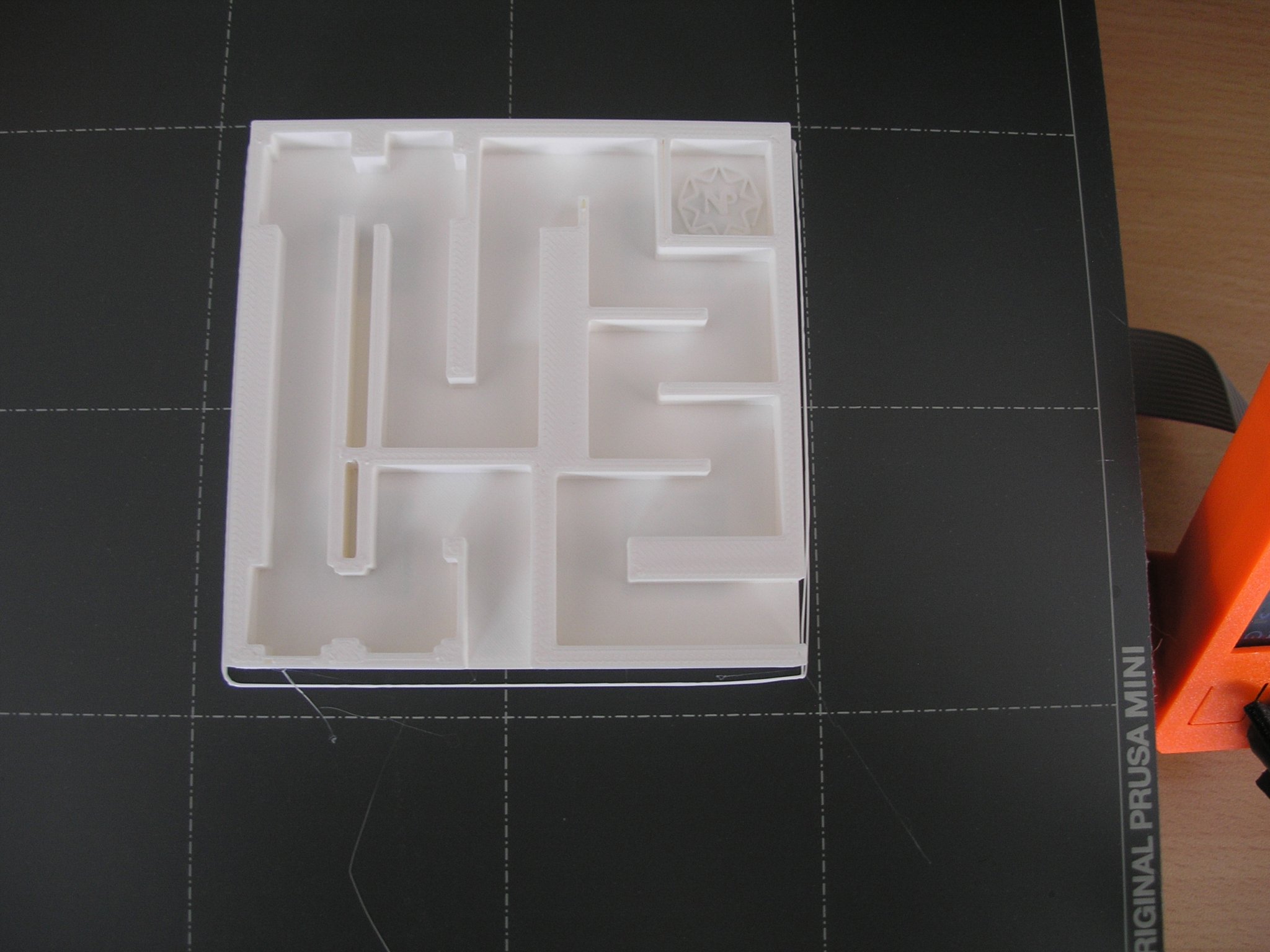 Mô hình mê cung ngón tay 2 trong 1 cho trẻ em