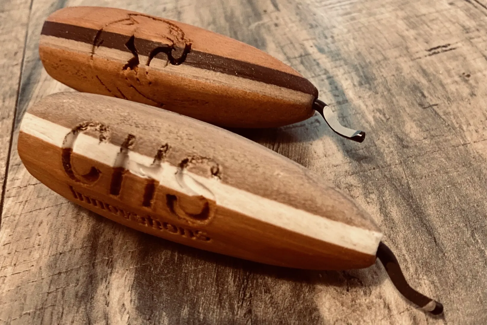 Công cụ làm mịn cạnh với lưỡi cắt đa năng CHS