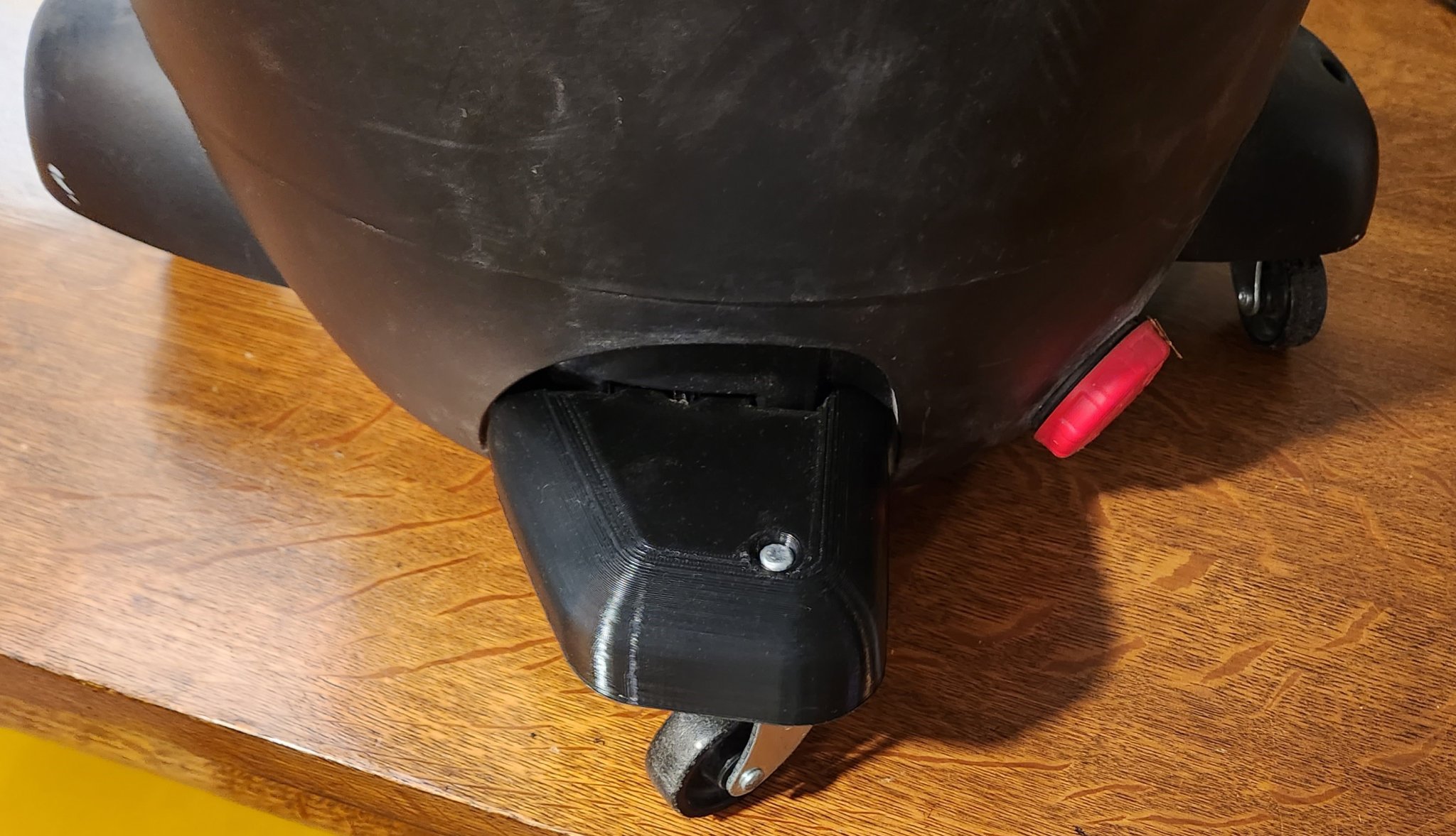 Bộ chân thay thế bên trái và bên phải cho Shop Vac LB600C