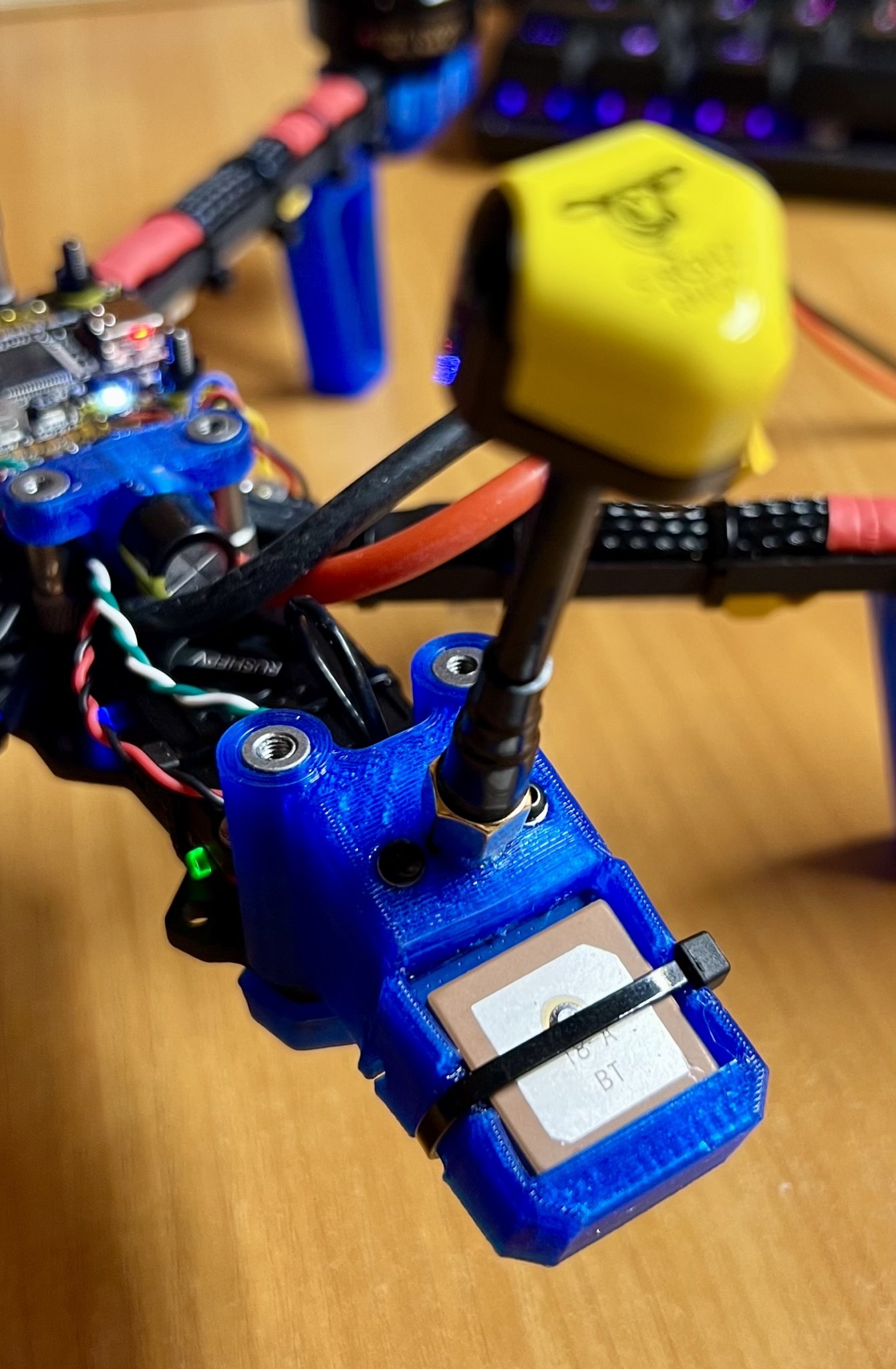 Giá đỡ GPS BN220 cho Mark4