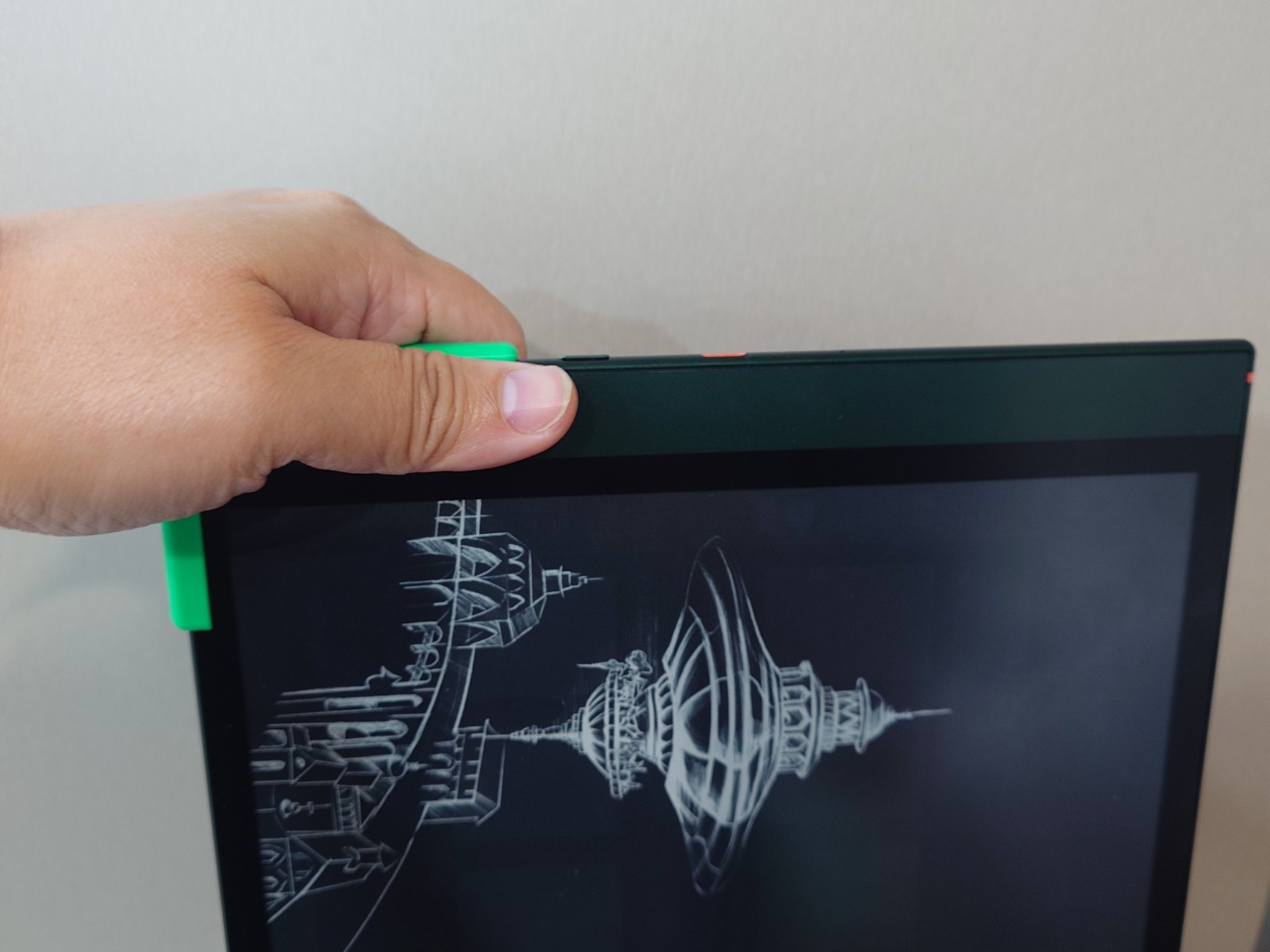 Cán cầm Boox giúp cầm nắm thoải mái hơn