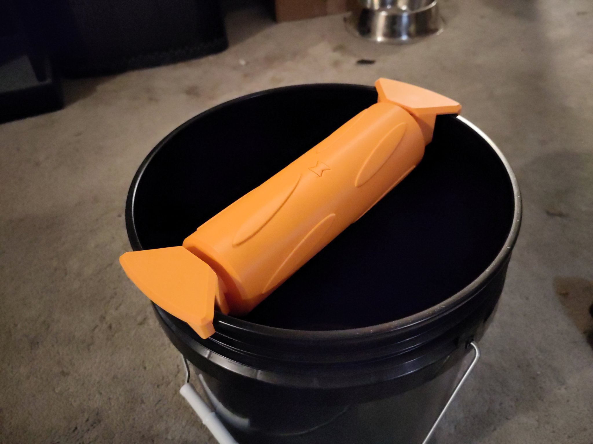 Bẫy chuột với con lăn tham số