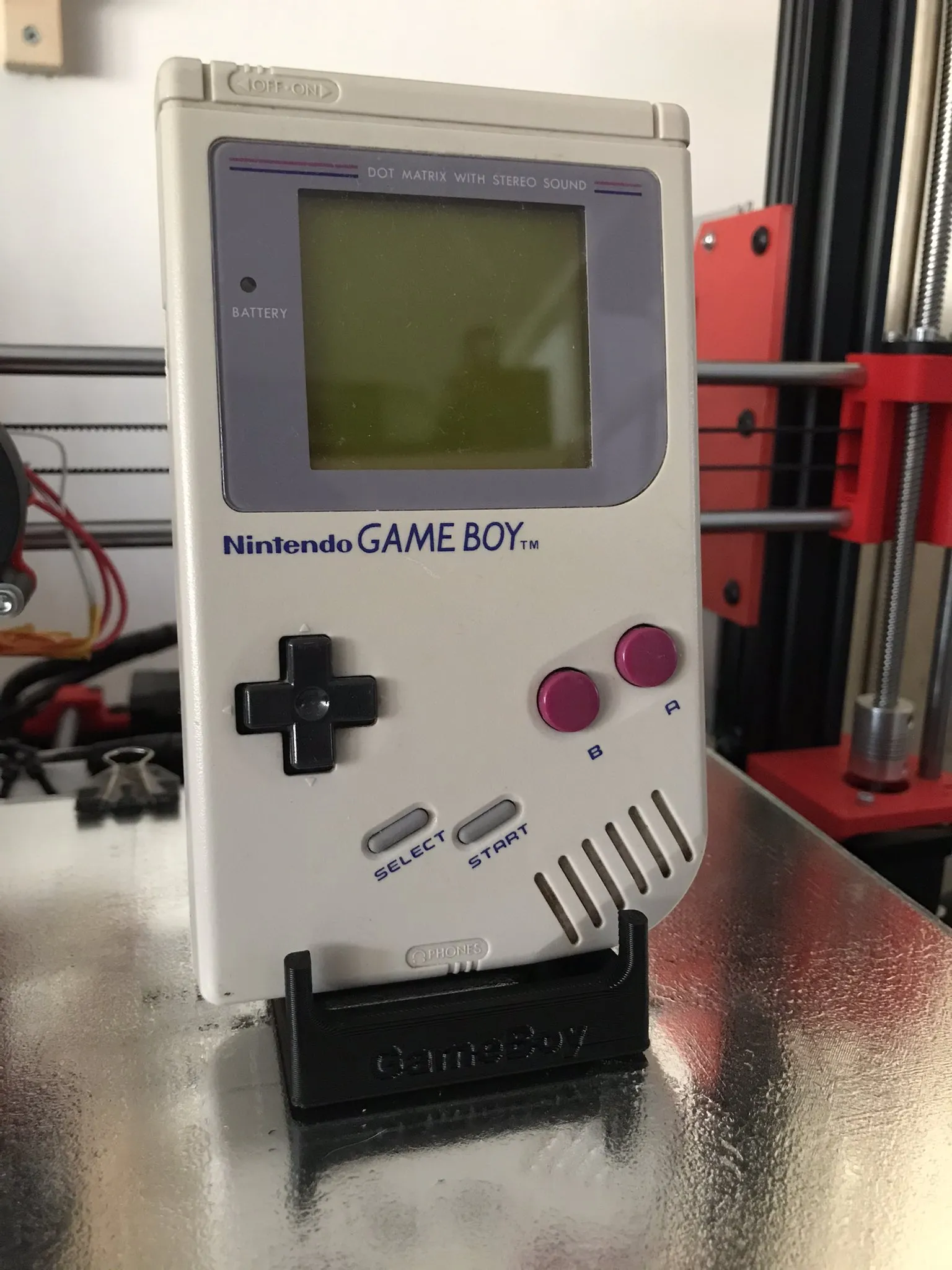 Giá đỡ trưng bày cho các thiết bị chơi game cầm tay